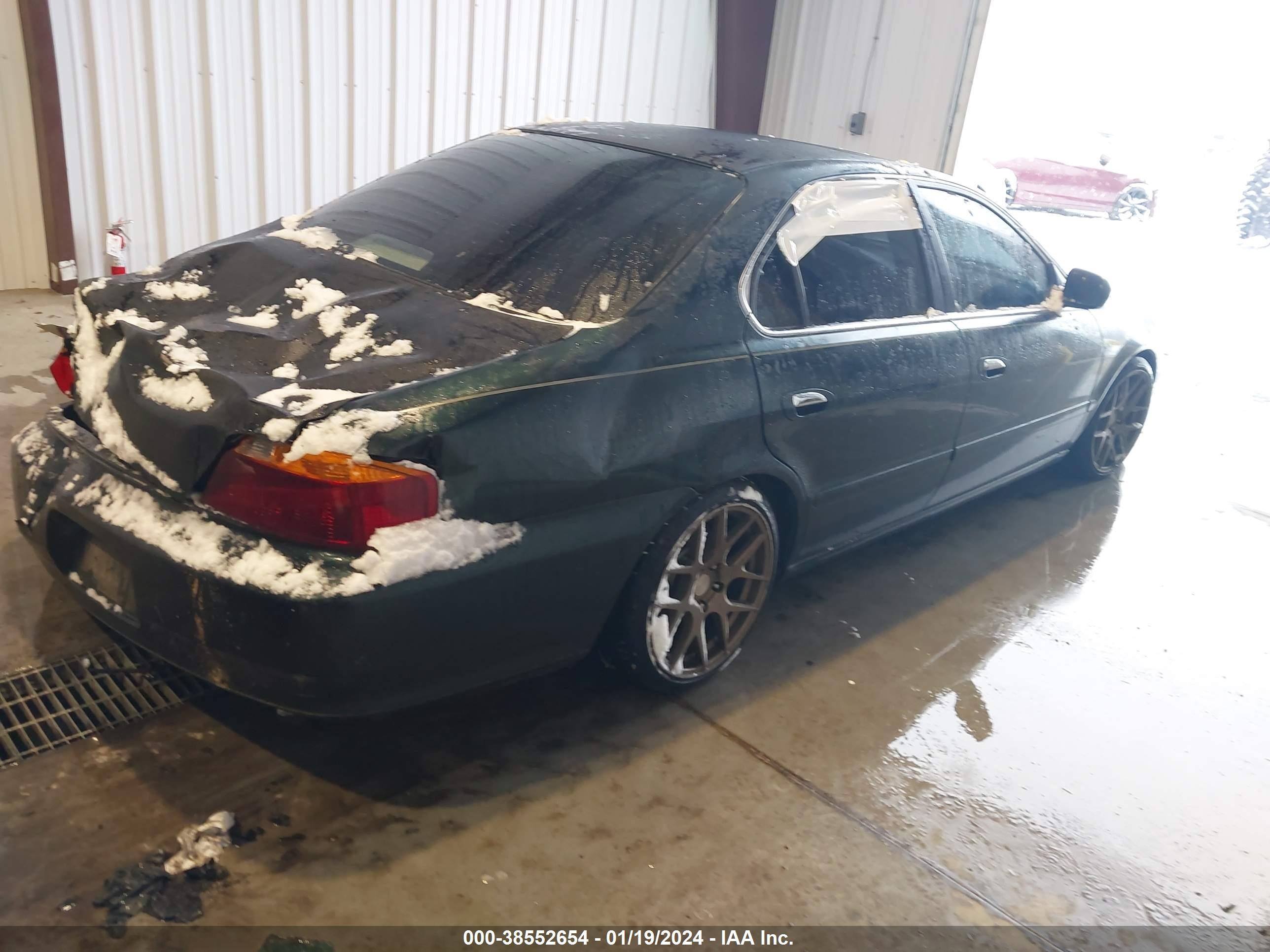 Photo 3 VIN: 19UUA5660YA017279 - ACURA TL 