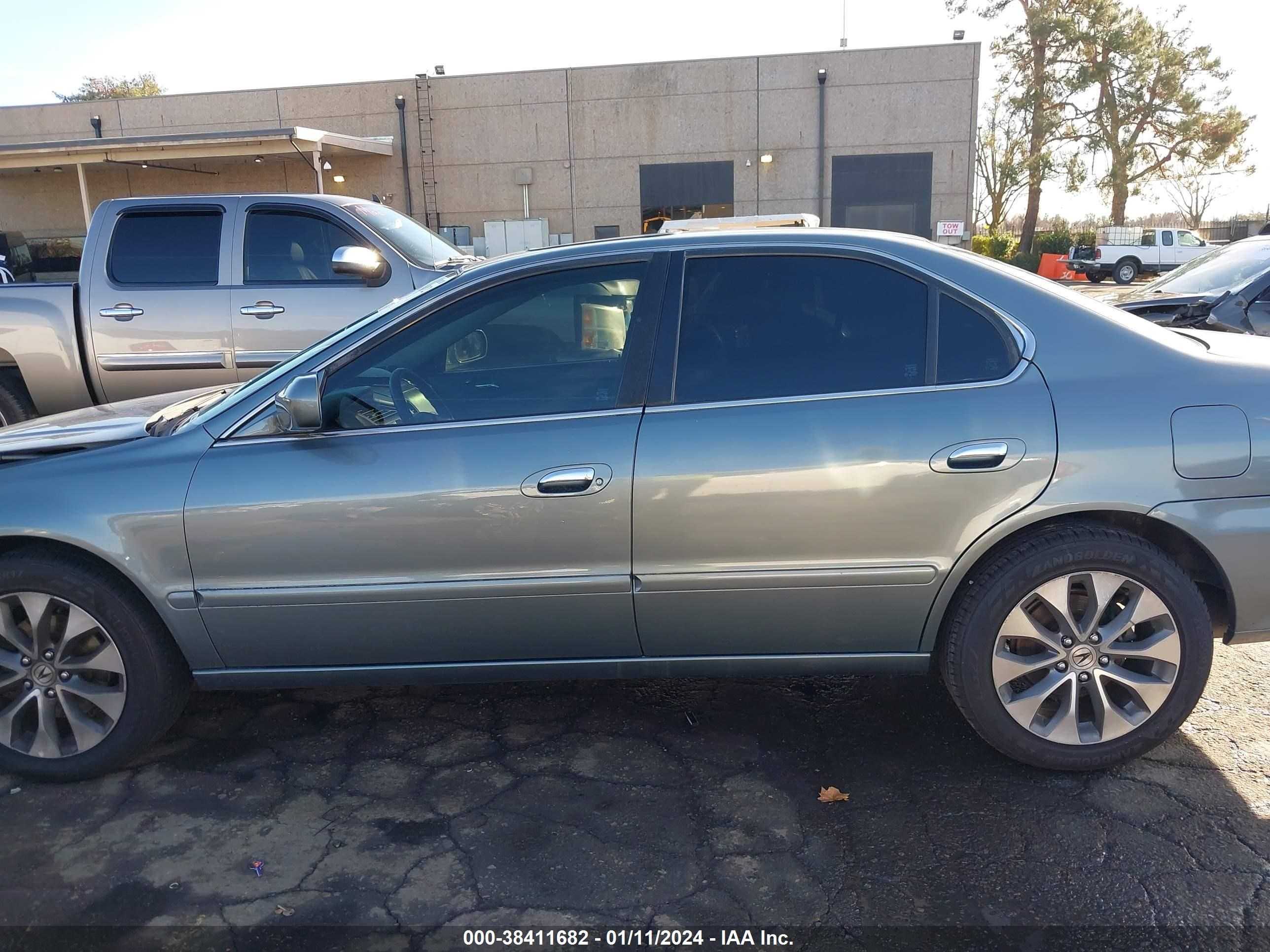 Photo 14 VIN: 19UUA5661YA065101 - ACURA TL 