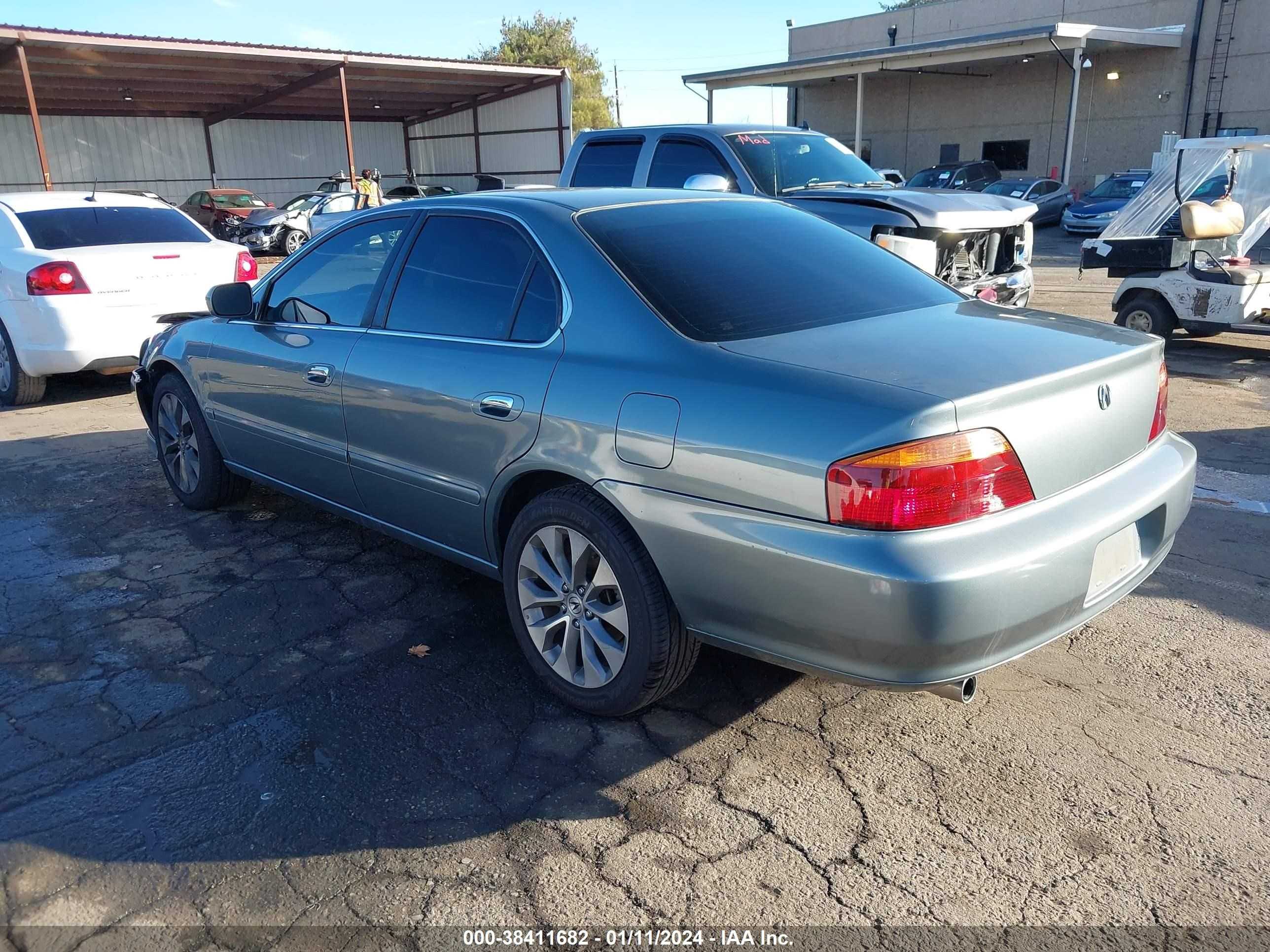 Photo 2 VIN: 19UUA5661YA065101 - ACURA TL 