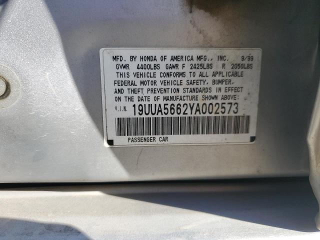 Photo 11 VIN: 19UUA5662YA002573 - ACURA 3.2TL 