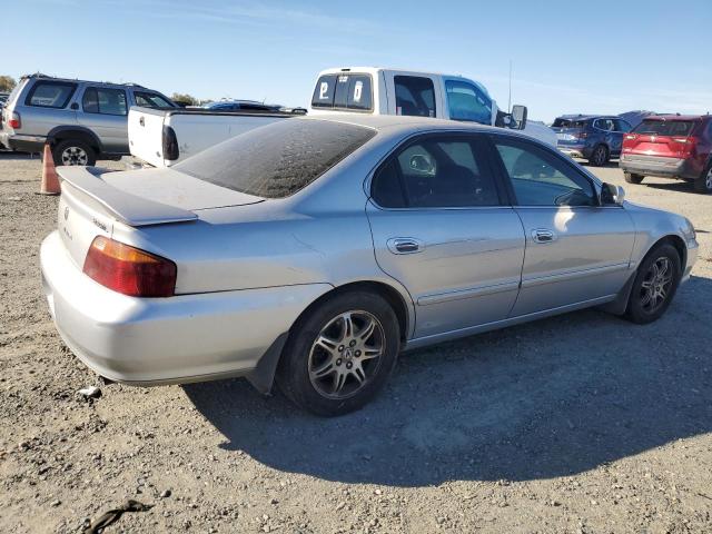 Photo 2 VIN: 19UUA5662YA002573 - ACURA 3.2TL 