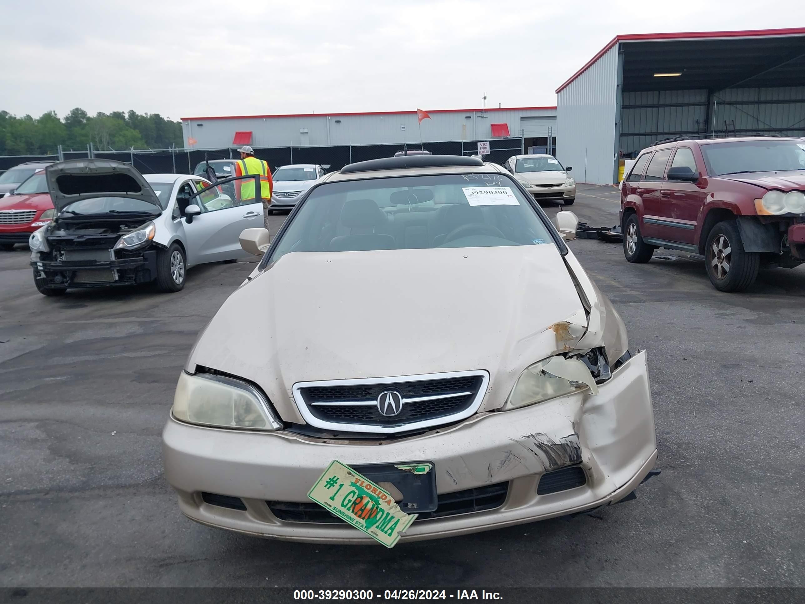 Photo 11 VIN: 19UUA5663YA057663 - ACURA TL 