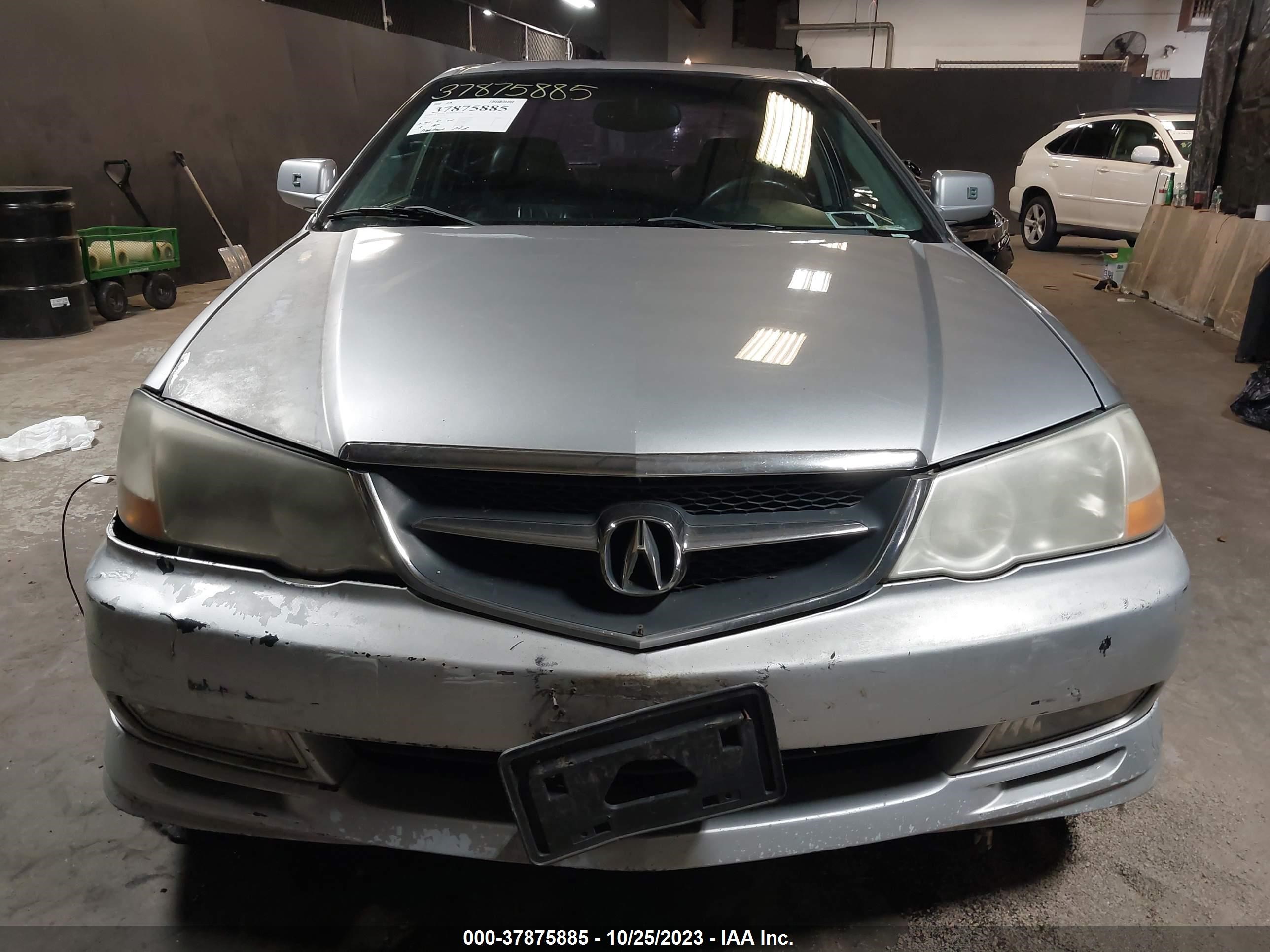 Photo 11 VIN: 19UUA56642A025215 - ACURA TL 