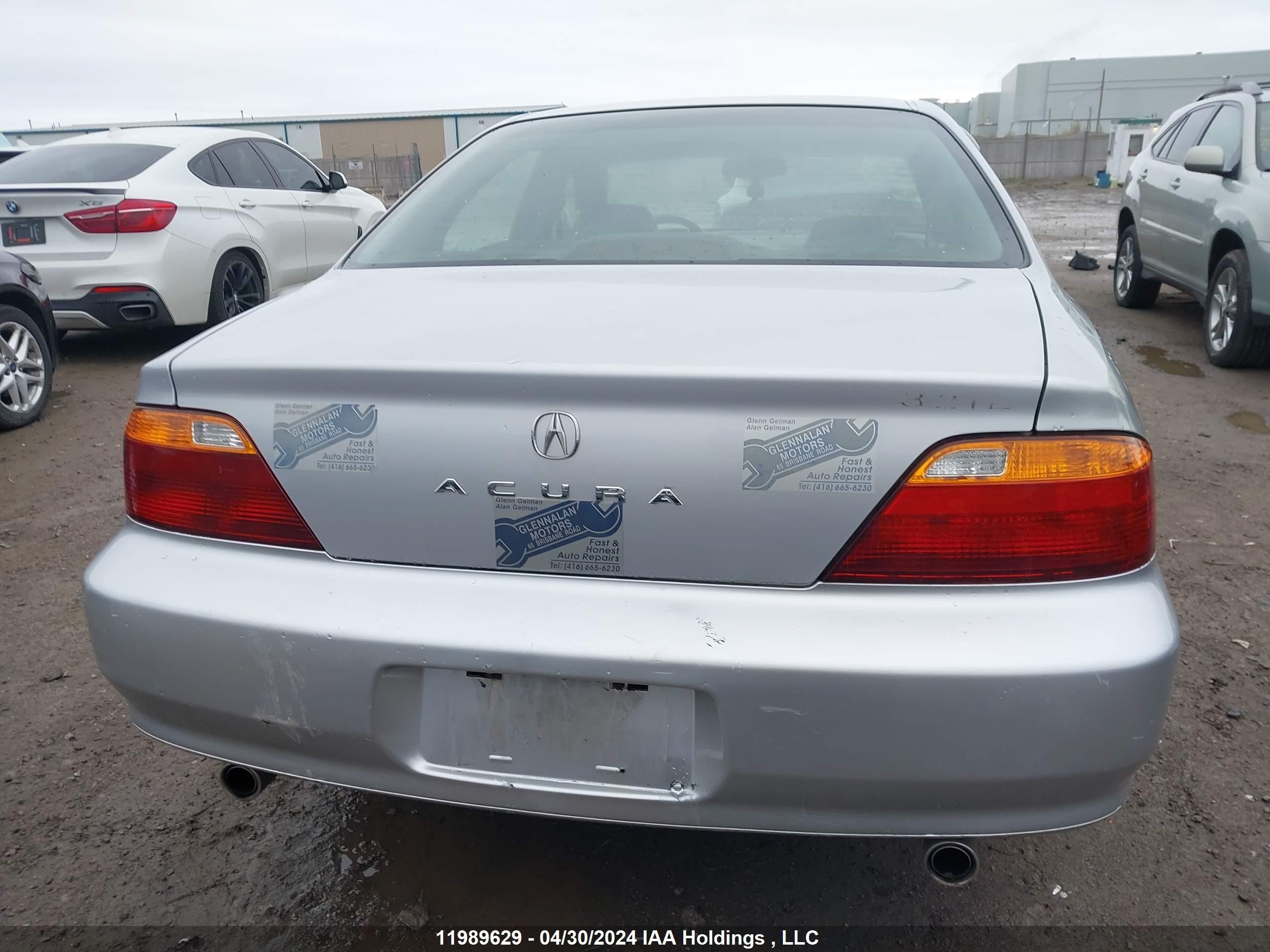 Photo 15 VIN: 19UUA5665YA801442 - ACURA TL 