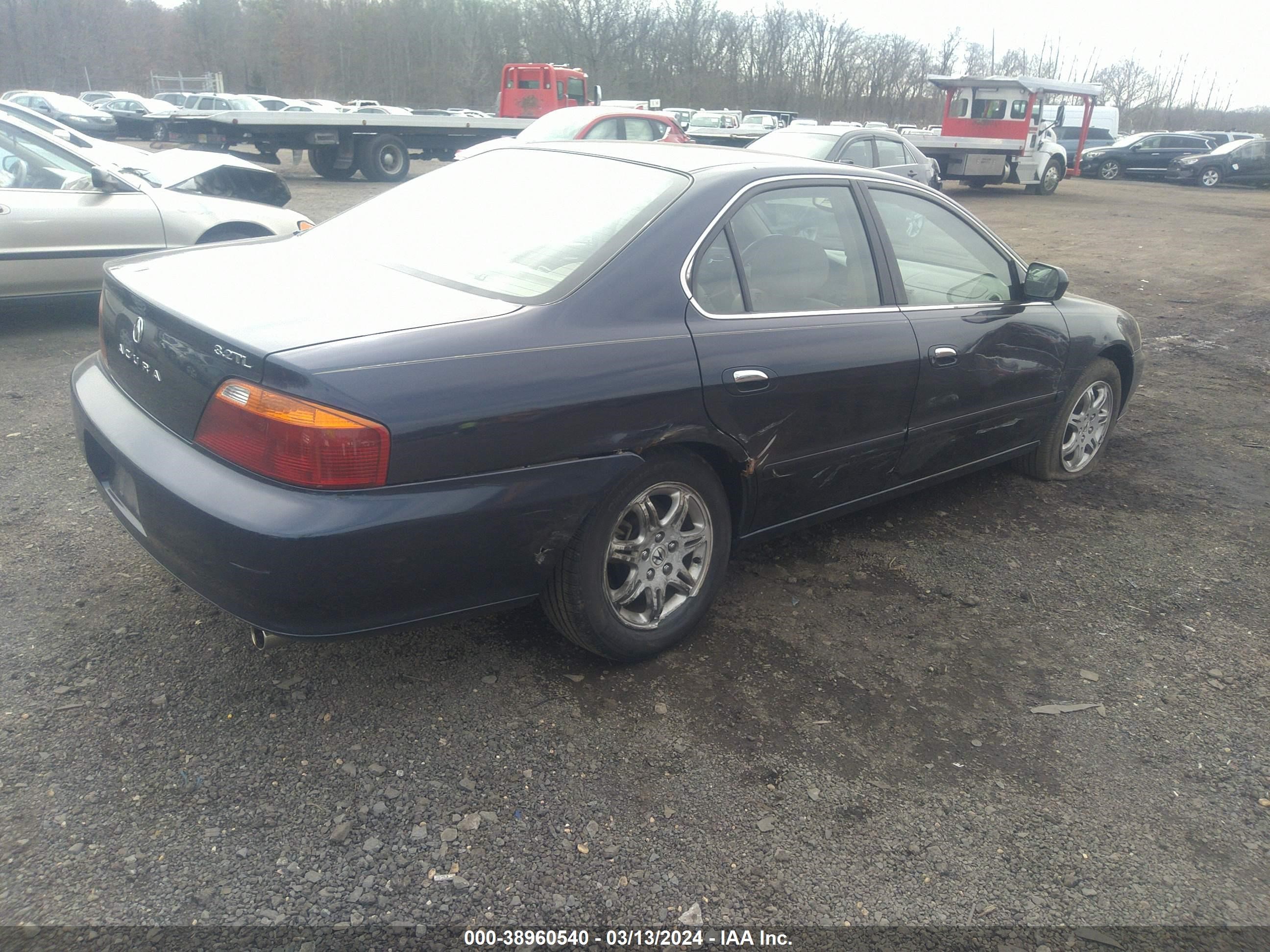 Photo 3 VIN: 19UUA56661A030673 - ACURA TL 