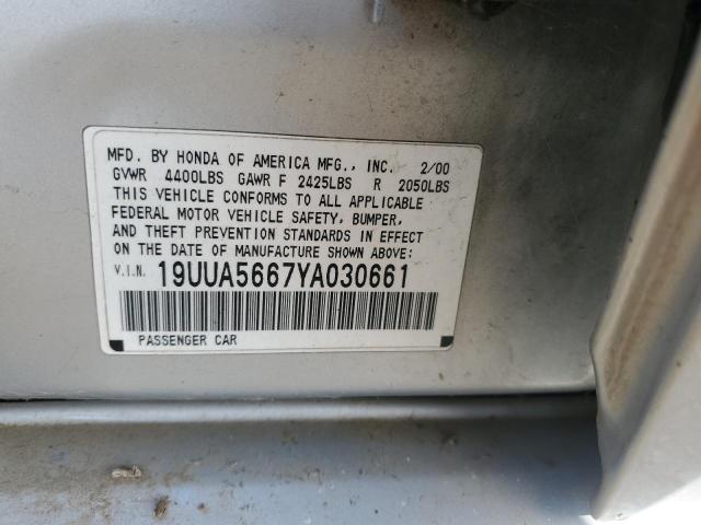 Photo 11 VIN: 19UUA5667YA030661 - ACURA 3.2TL 