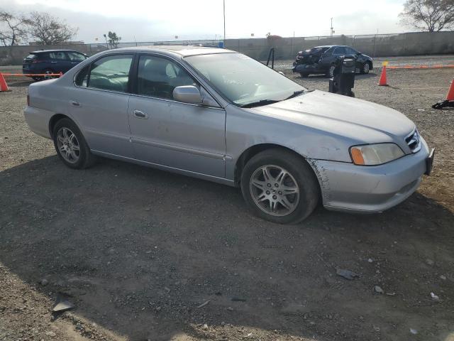 Photo 3 VIN: 19UUA5667YA030661 - ACURA 3.2TL 