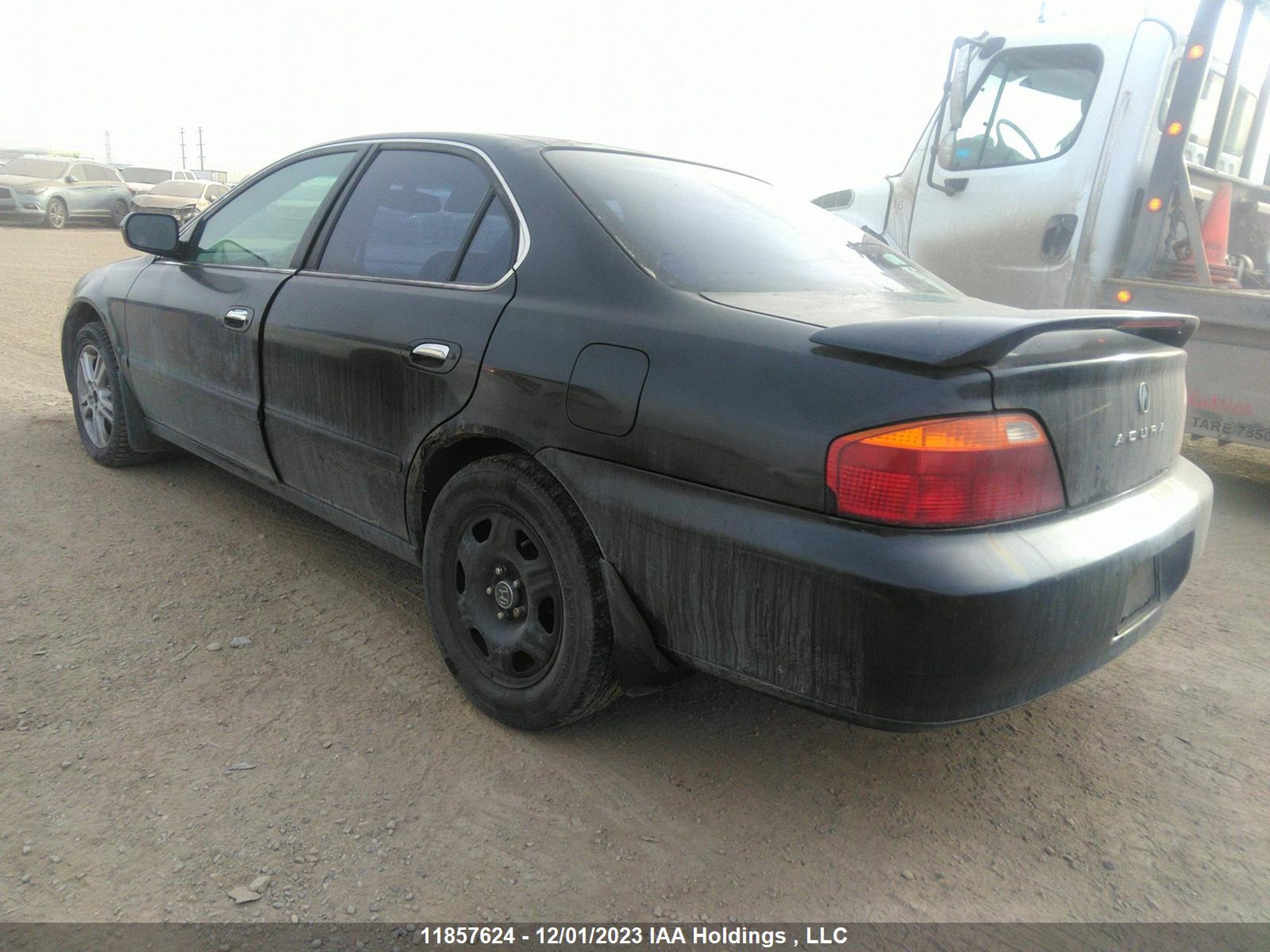 Photo 2 VIN: 19UUA5668YA800012 - ACURA TL 