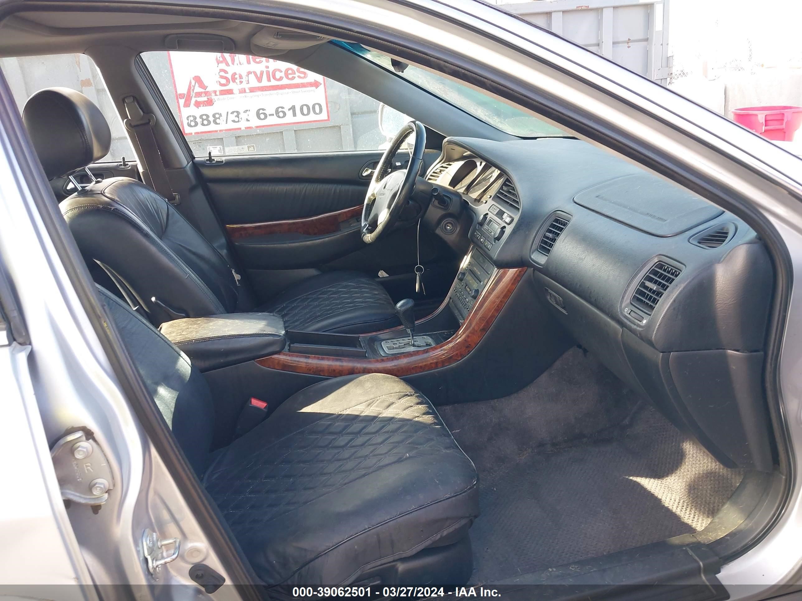 Photo 4 VIN: 19UUA56693A042738 - ACURA TL 