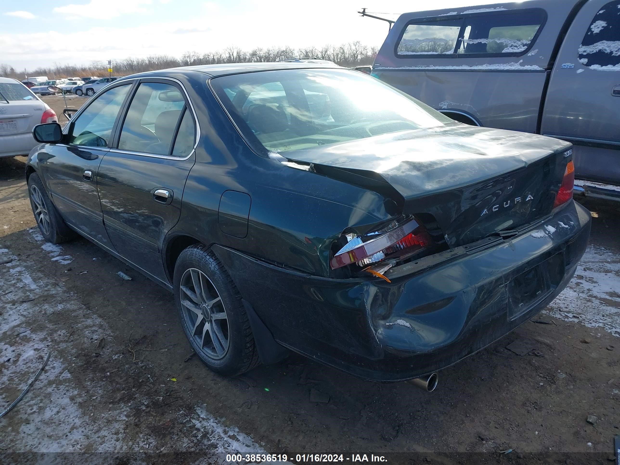 Photo 2 VIN: 19UUA566XYA028371 - ACURA TL 