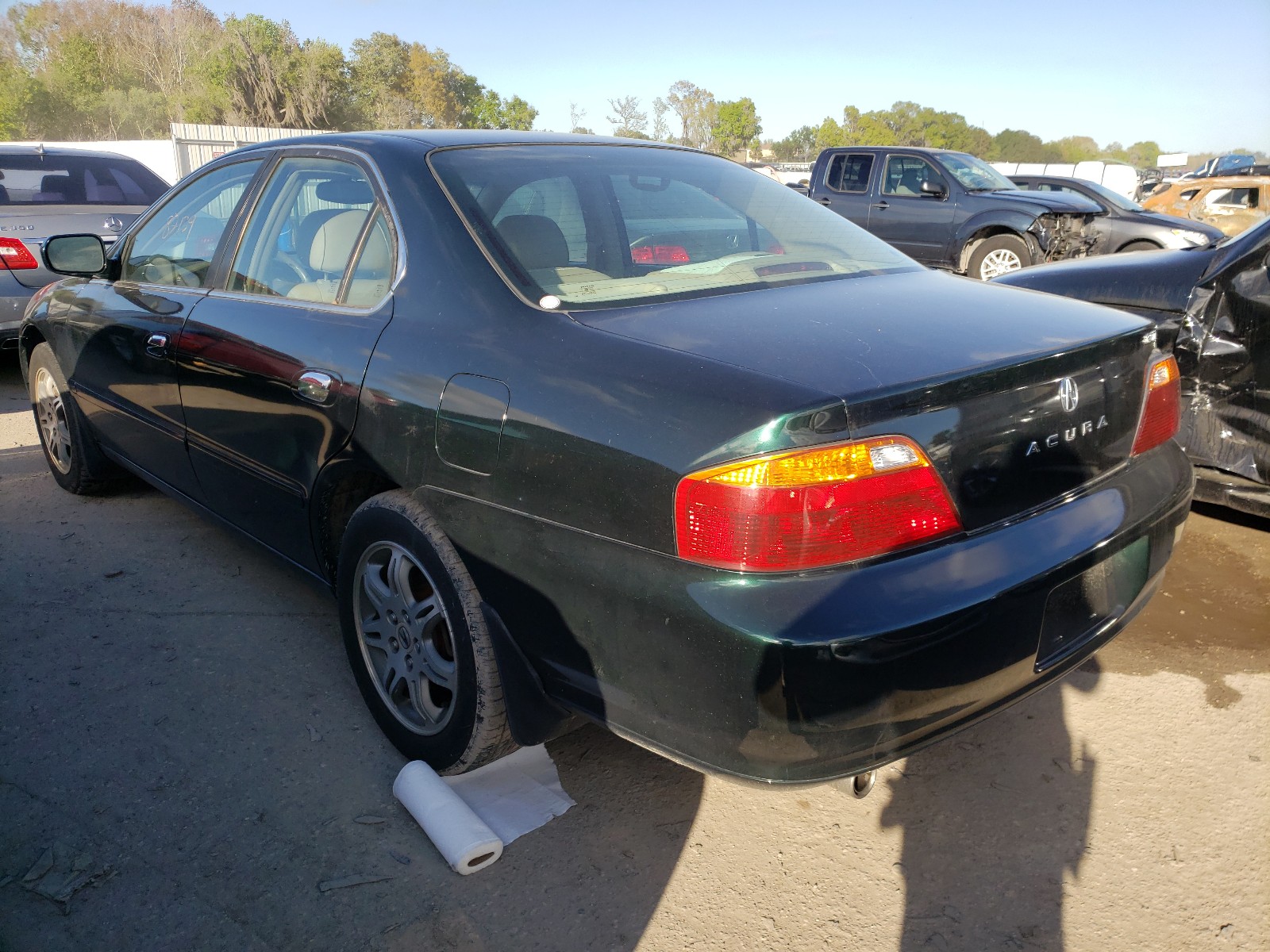 Photo 2 VIN: 19UUA566XYA061998 - ACURA 3.2TL 