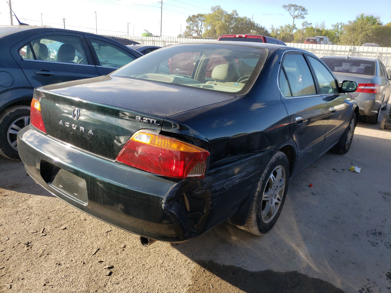 Photo 3 VIN: 19UUA566XYA061998 - ACURA 3.2TL 