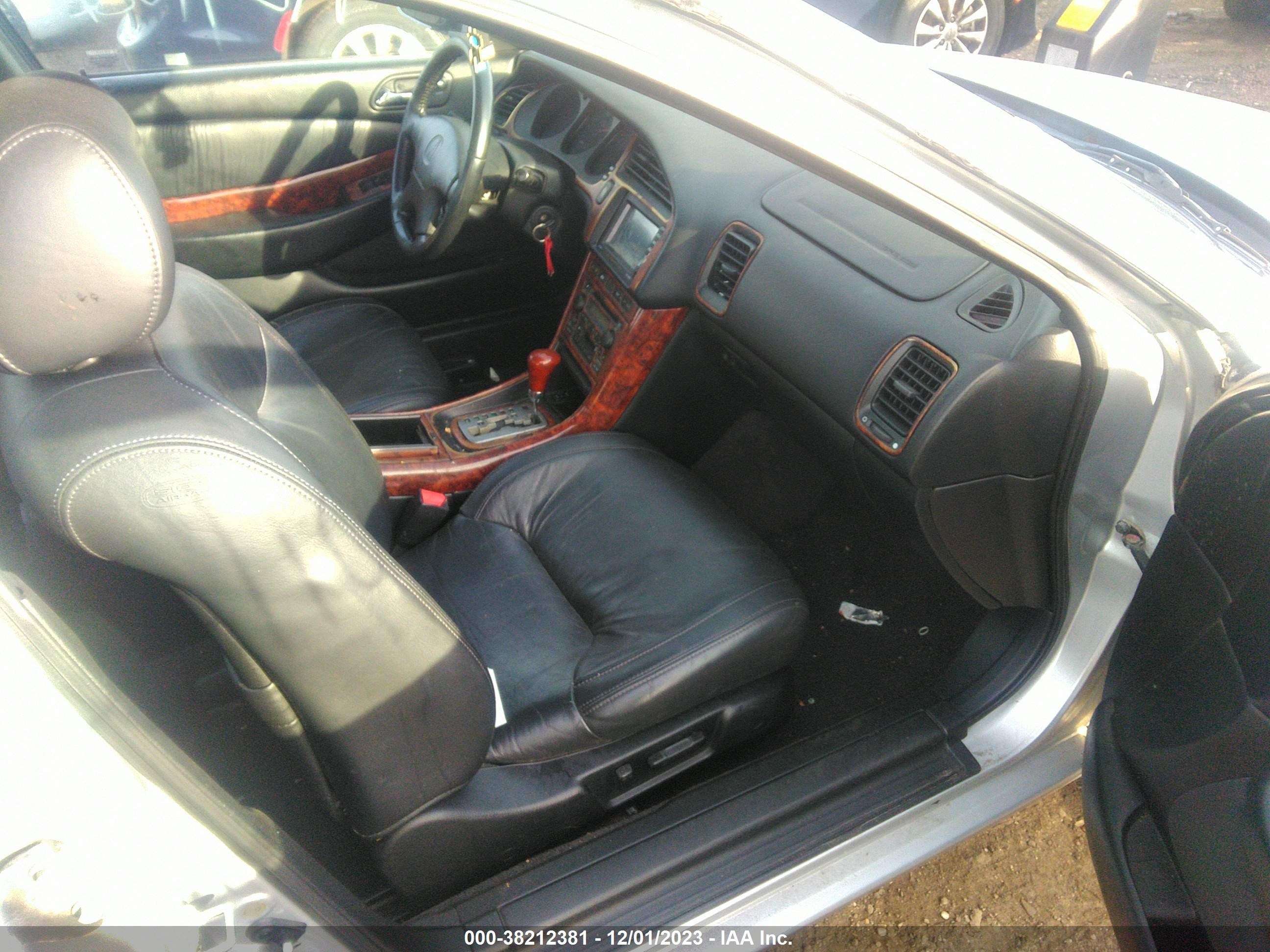 Photo 4 VIN: 19UUA5674YA039388 - ACURA TL 