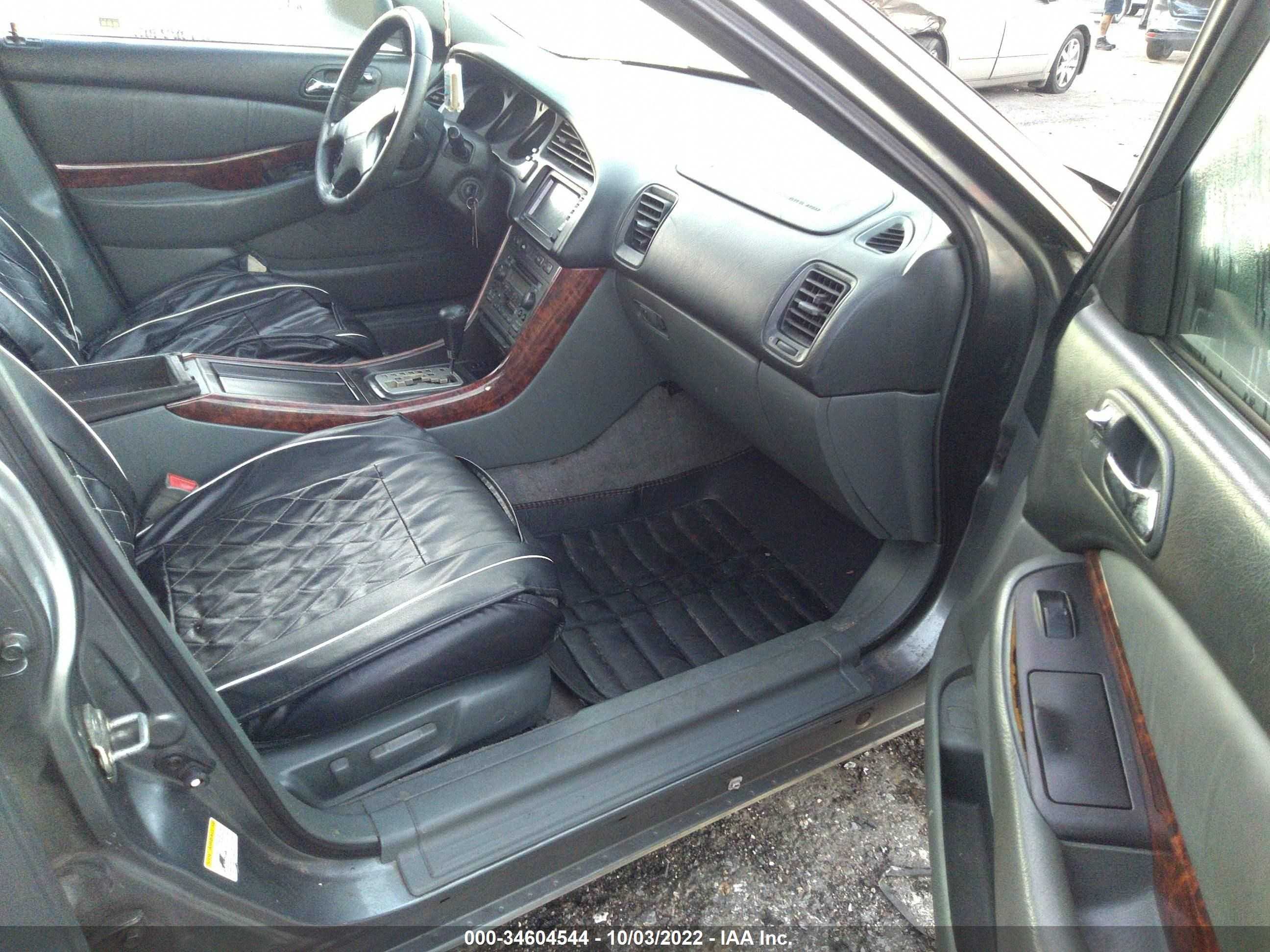 Photo 4 VIN: 19UUA5678YA056100 - ACURA TL 