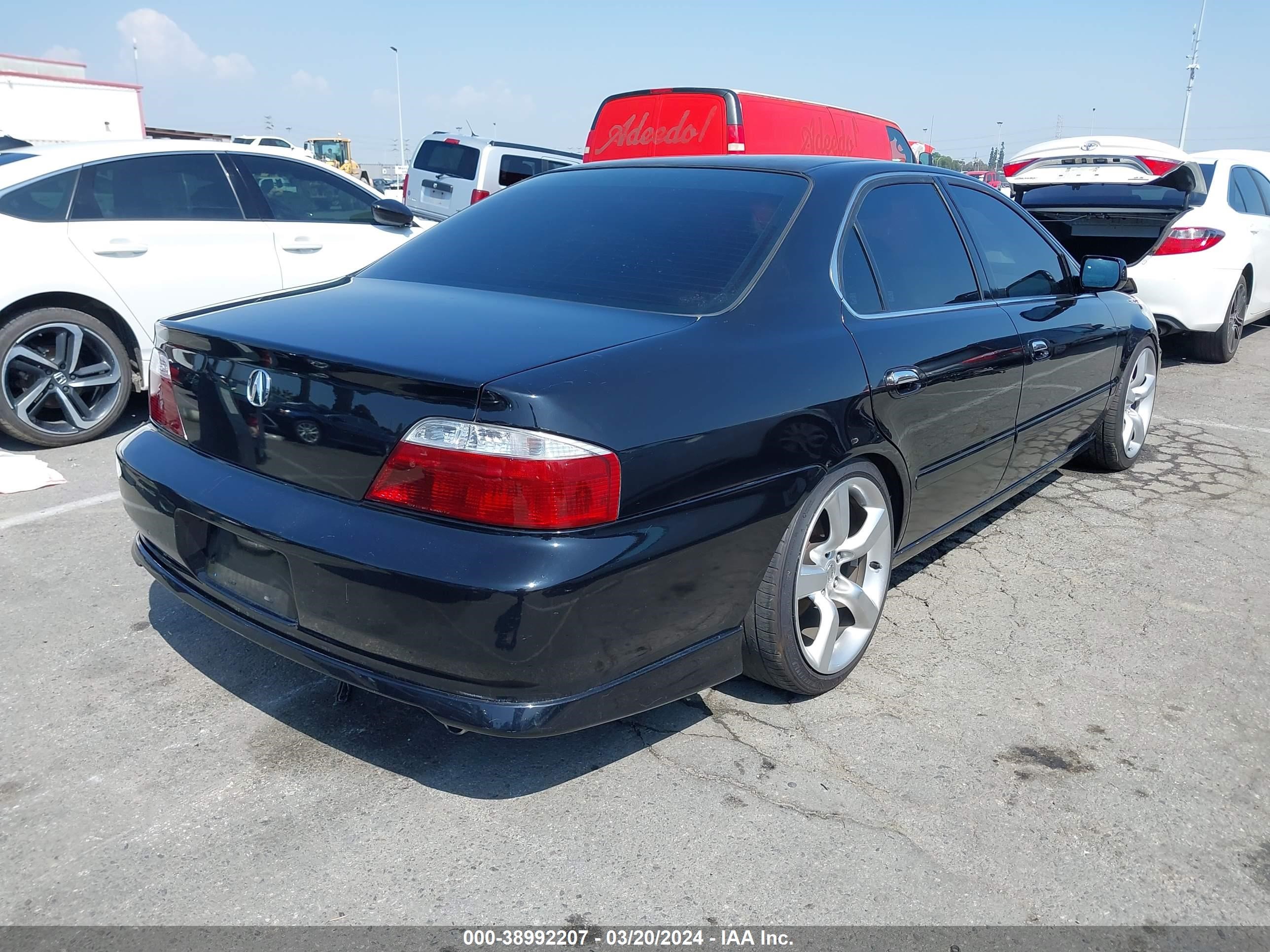 Photo 3 VIN: 19UUA56813A019813 - ACURA TL 