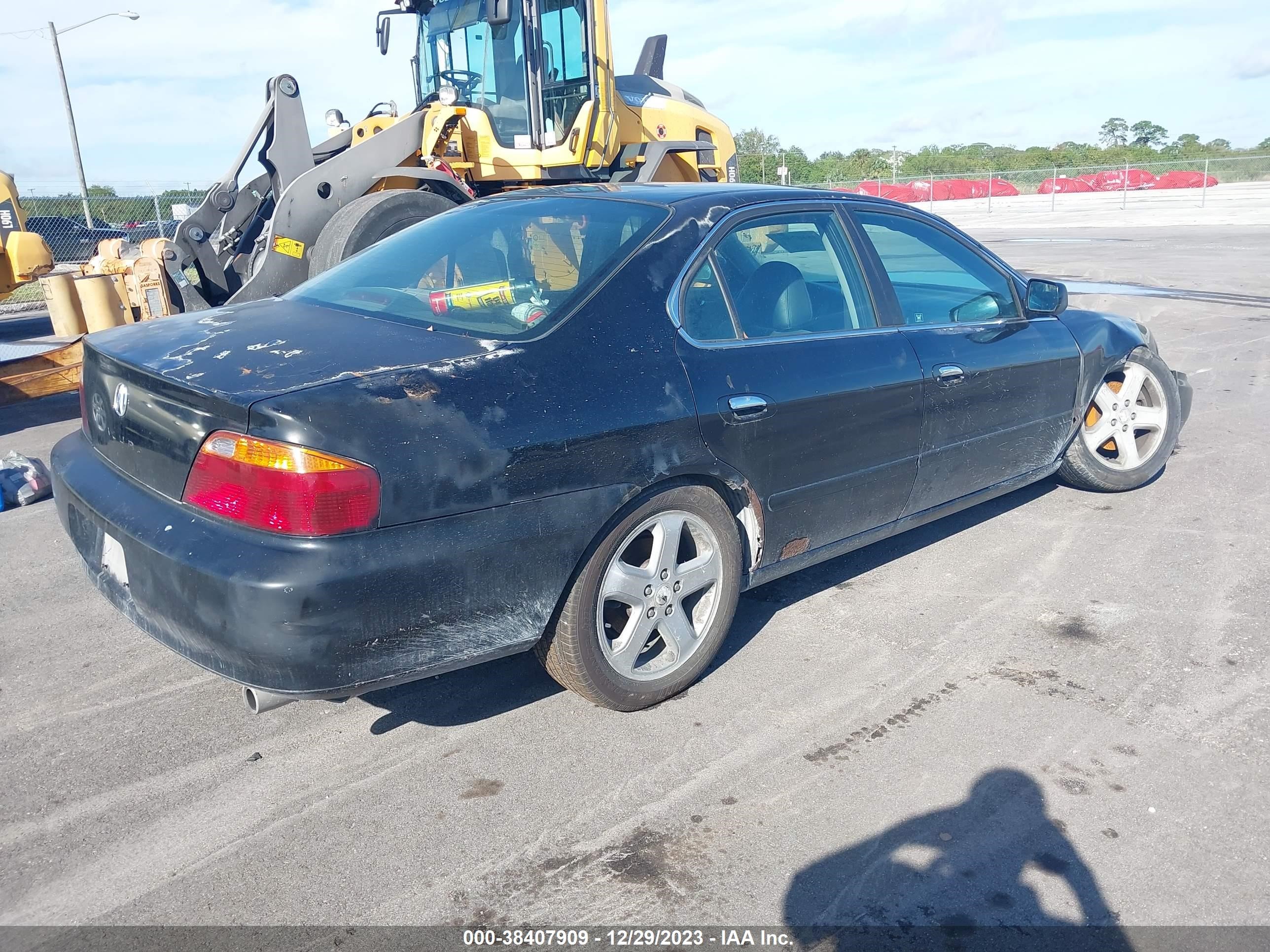 Photo 3 VIN: 19UUA56842A036362 - ACURA TL 