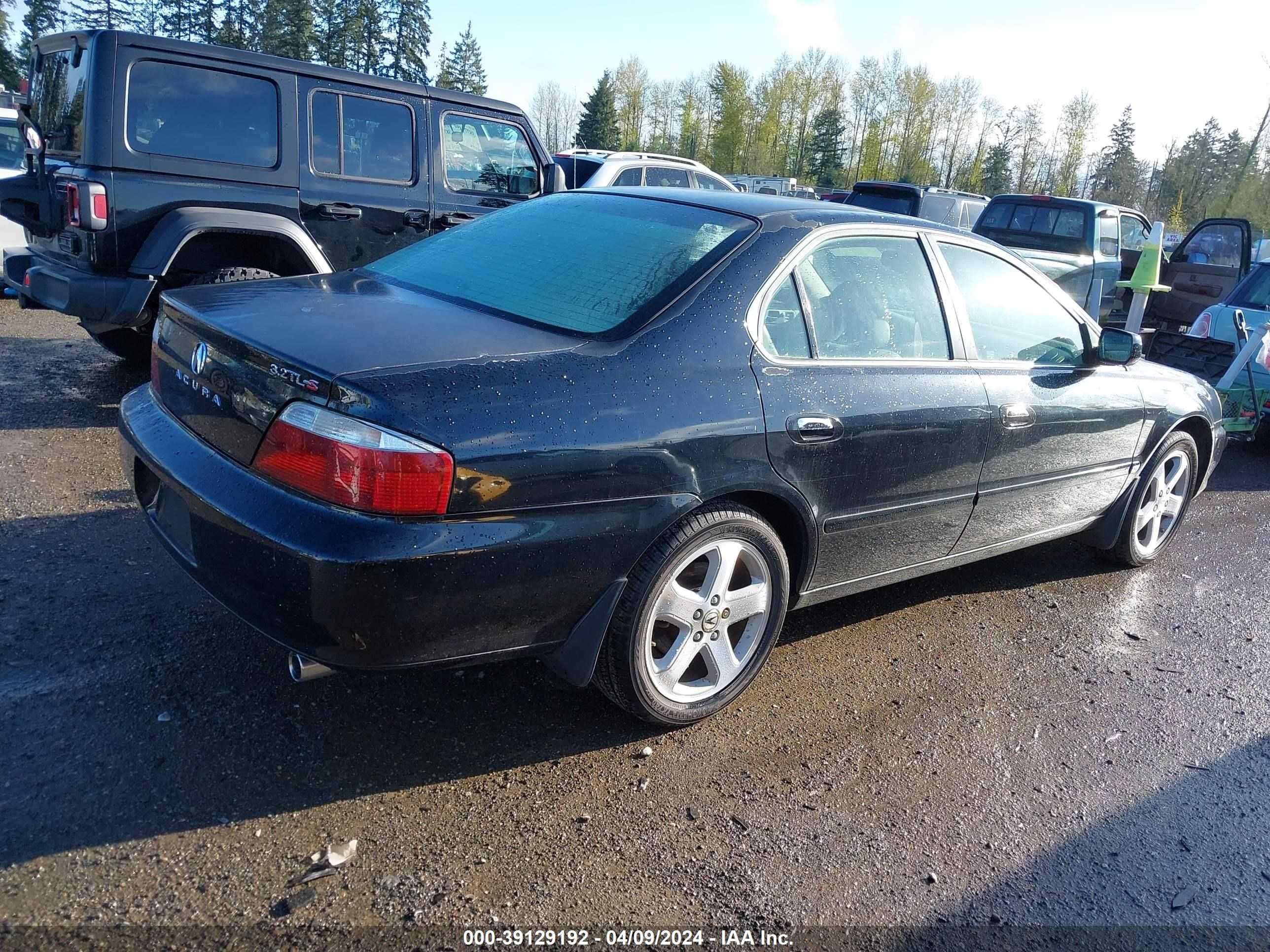 Photo 3 VIN: 19UUA56853A015960 - ACURA TL 