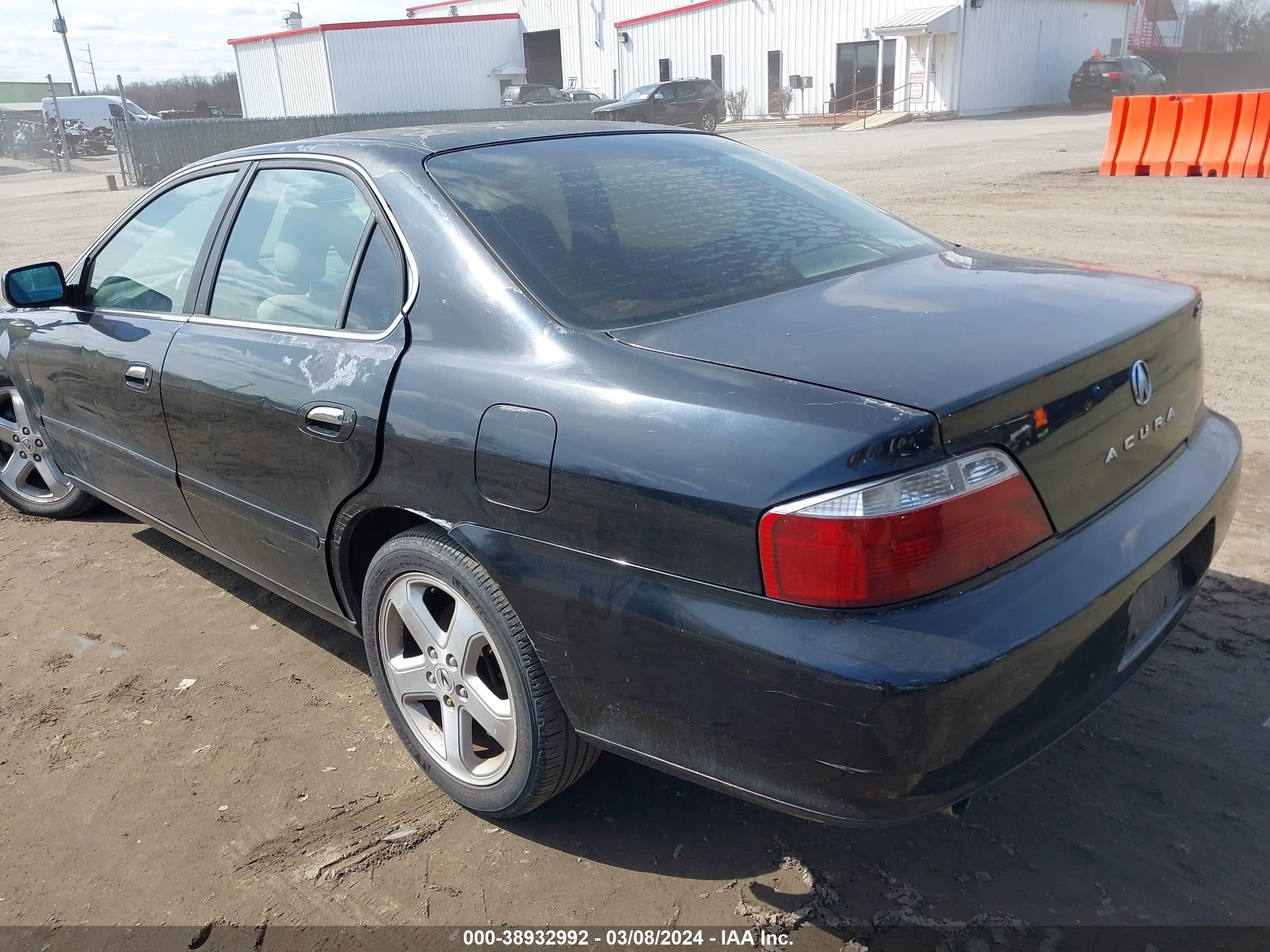 Photo 2 VIN: 19UUA56862A053390 - ACURA TL 