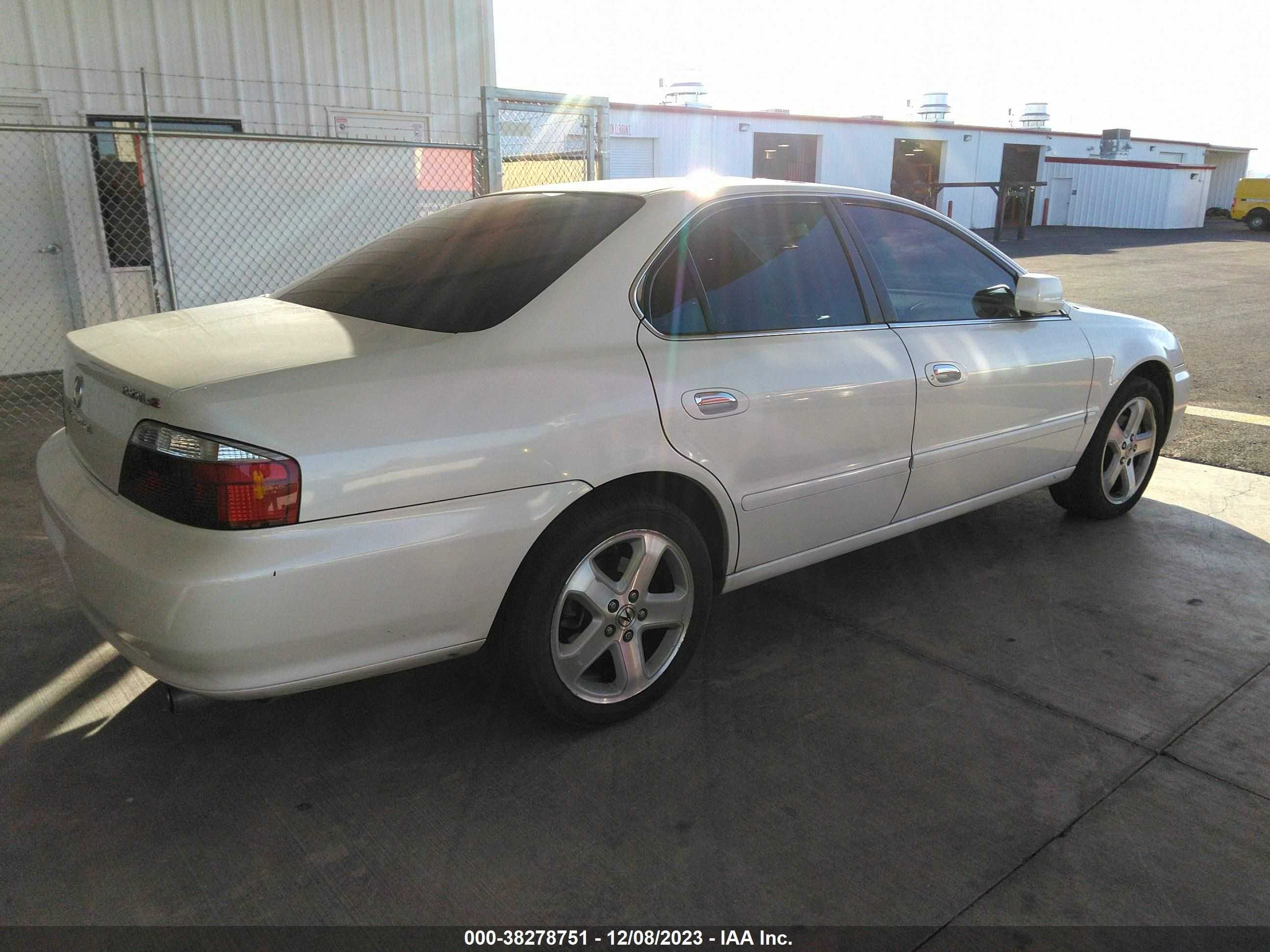 Photo 3 VIN: 19UUA56872A026554 - ACURA TL 