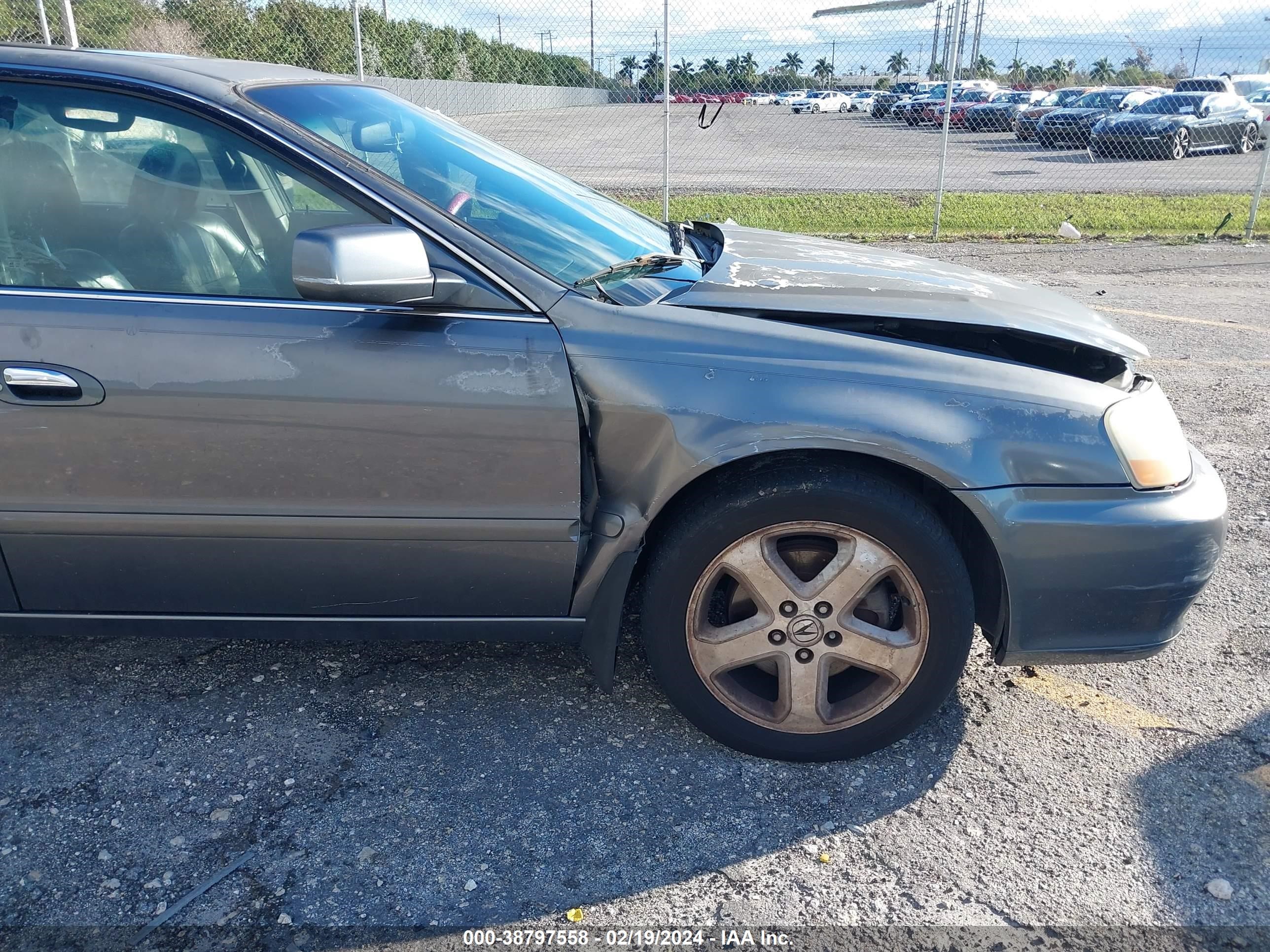 Photo 10 VIN: 19UUA56873A036406 - ACURA TL 