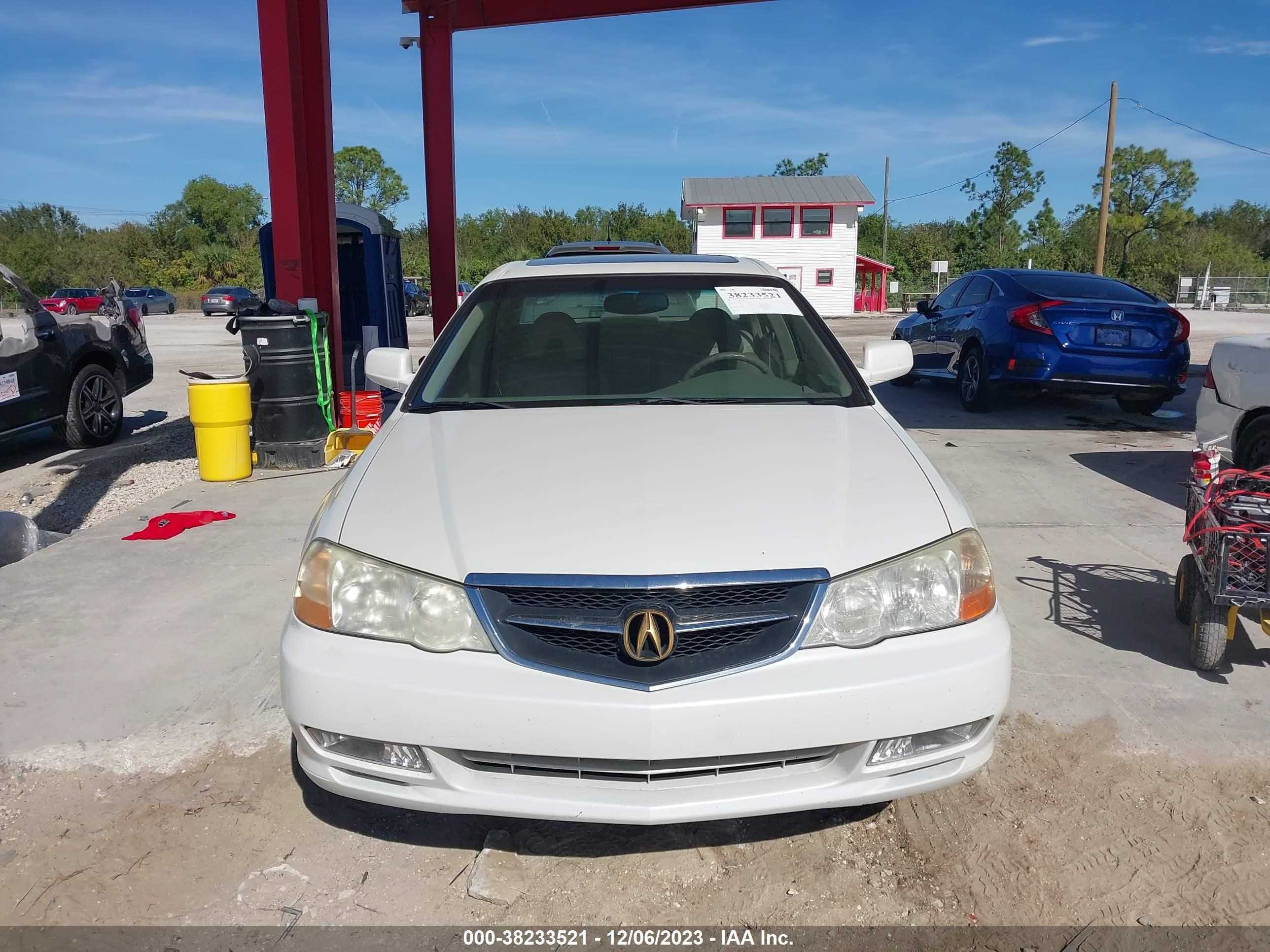 Photo 5 VIN: 19UUA56883A013166 - ACURA TL 