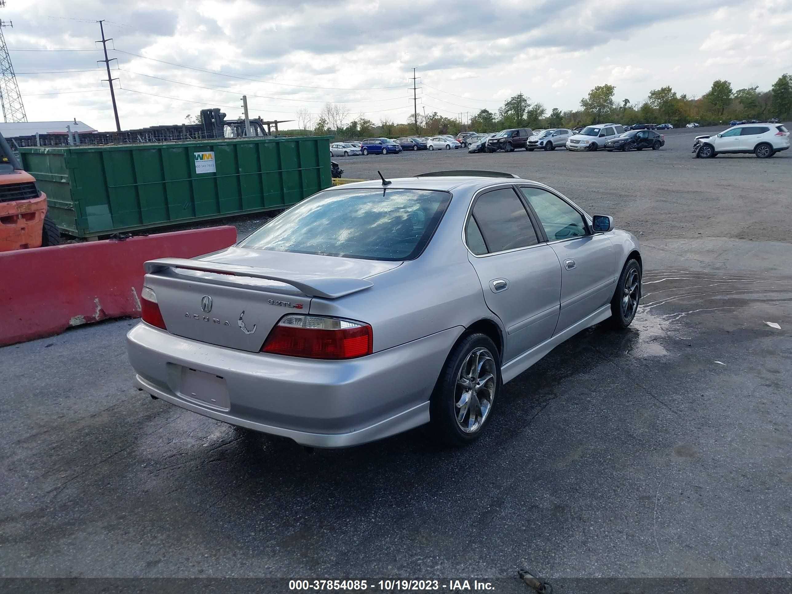 Photo 3 VIN: 19UUA56933A063529 - ACURA TL 