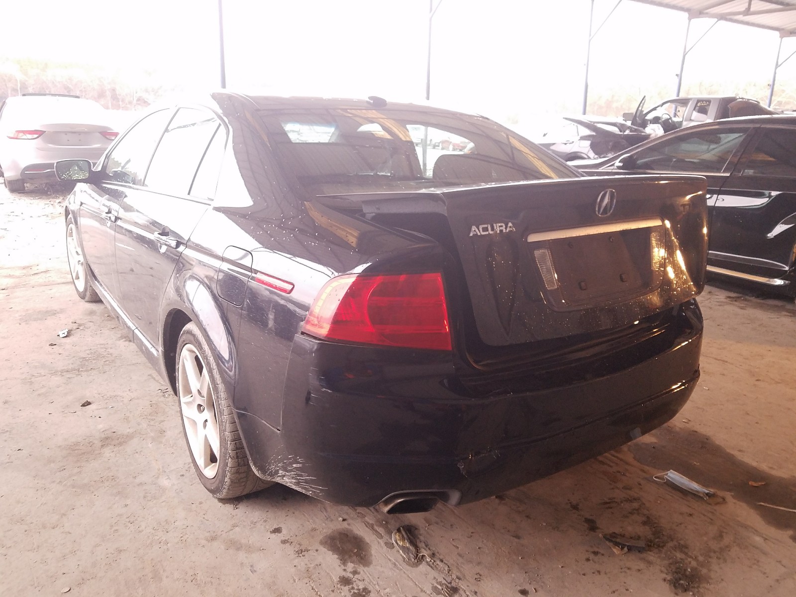 Photo 2 VIN: 19UUA65516A048715 - ACURA 3.2TL 