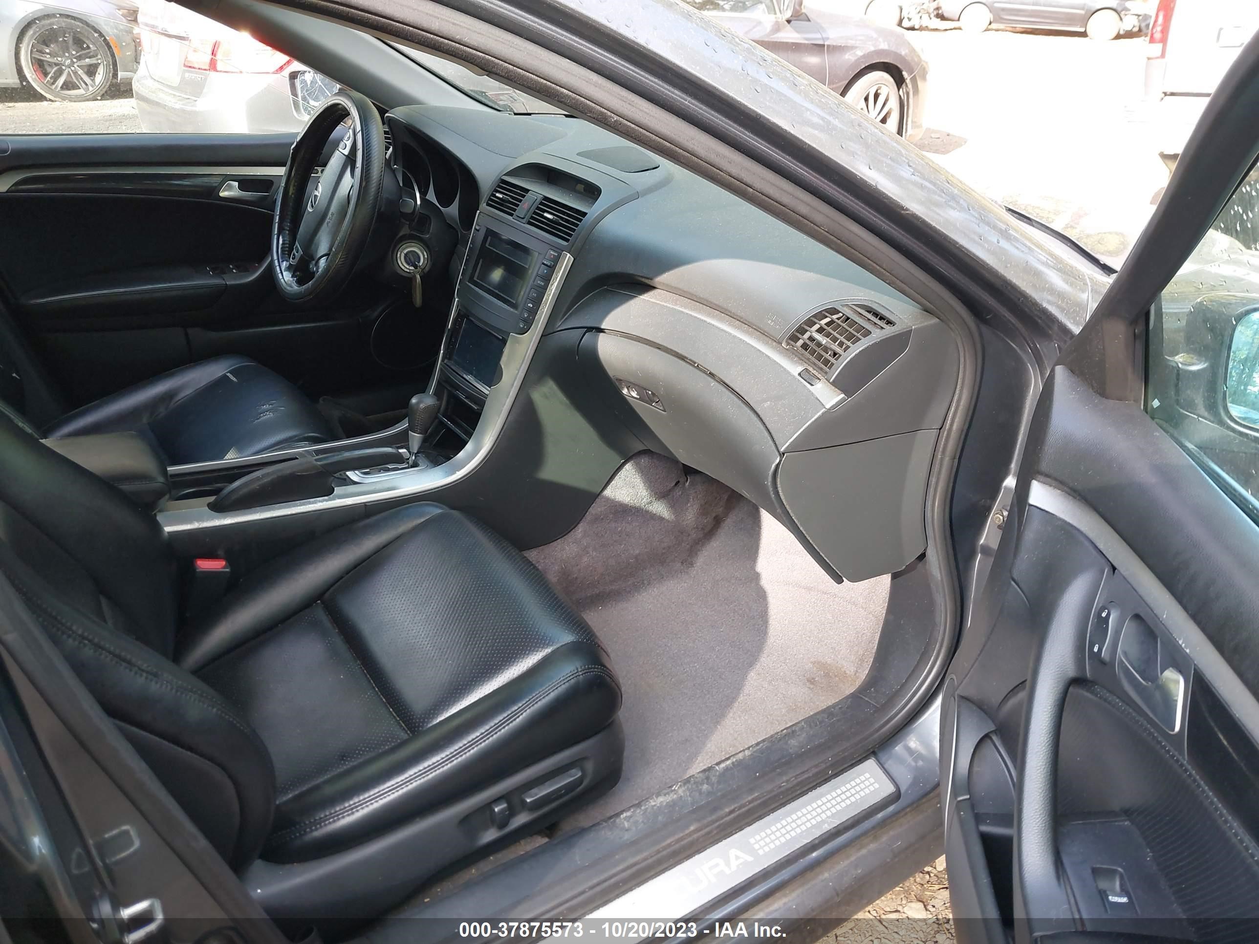 Photo 4 VIN: 19UUA66204A013648 - ACURA TL 