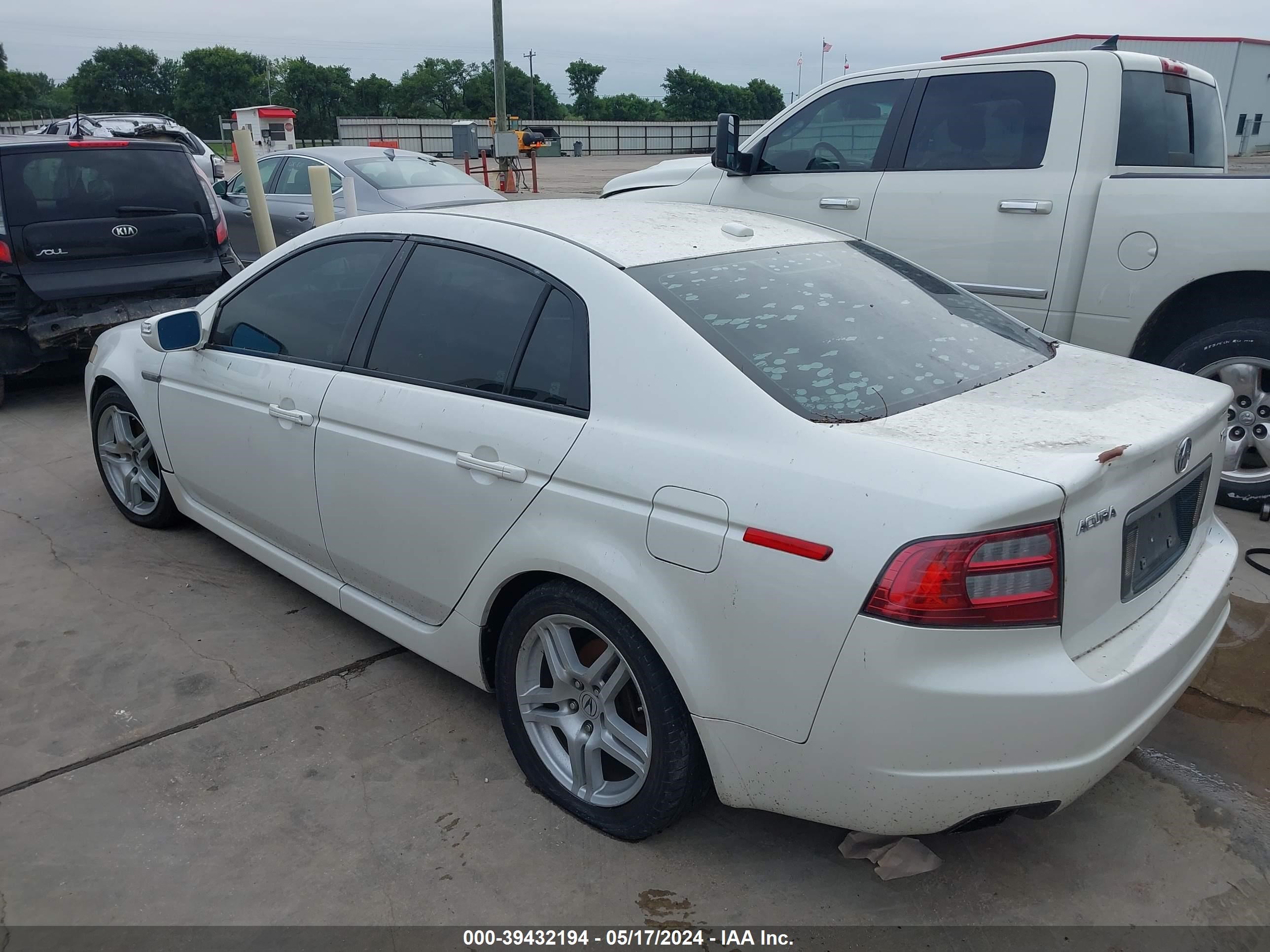 Photo 2 VIN: 19UUA66217A031807 - ACURA TL 