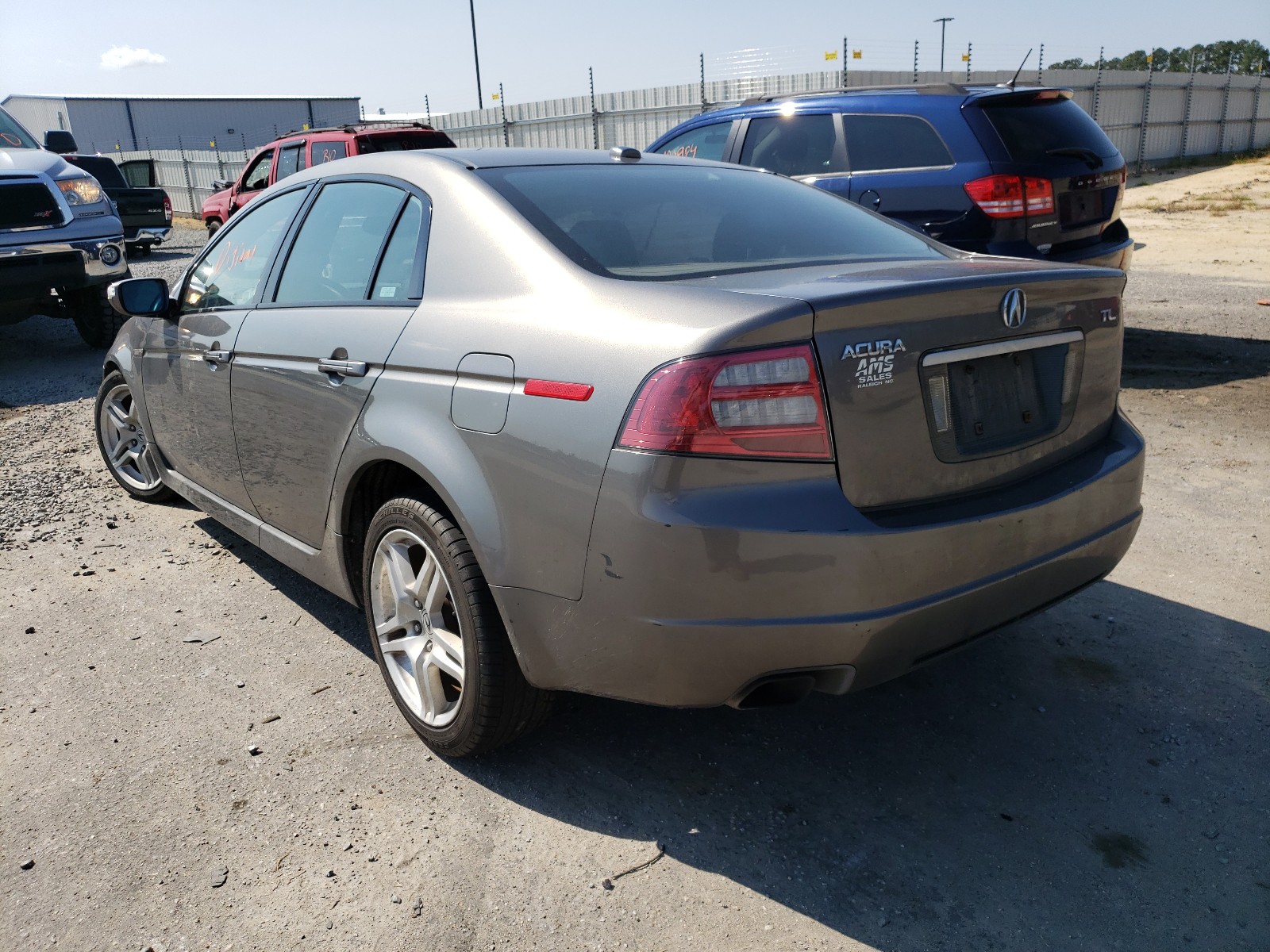 Photo 2 VIN: 19UUA66227A042363 - ACURA TL 