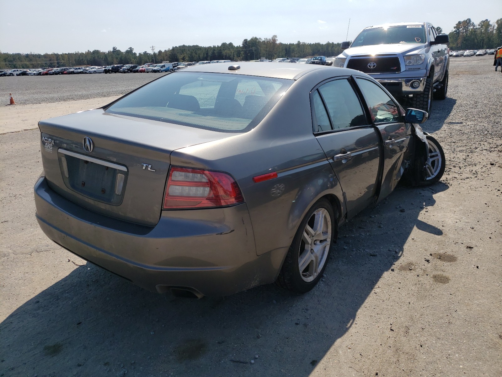 Photo 3 VIN: 19UUA66227A042363 - ACURA TL 