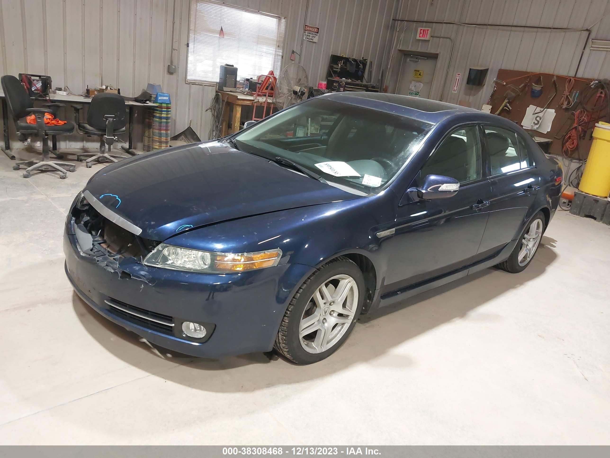 Photo 1 VIN: 19UUA66228A010689 - ACURA TL 