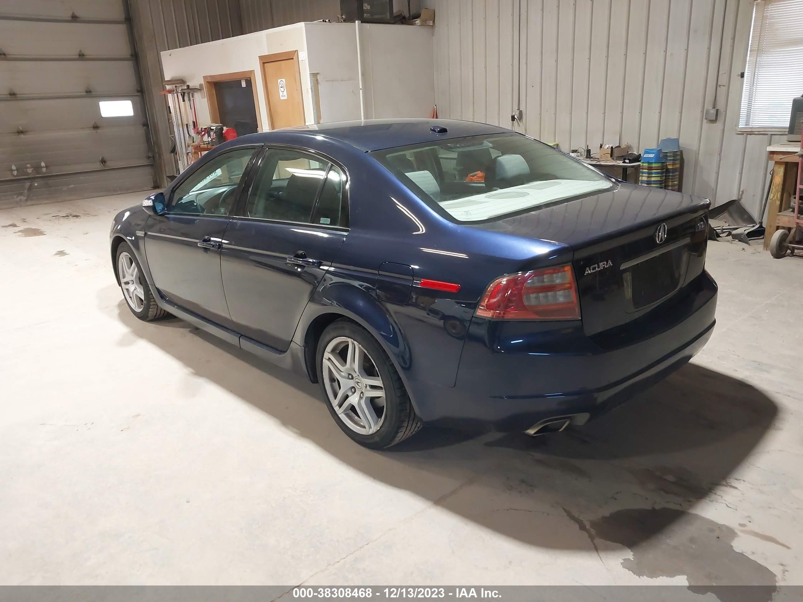 Photo 2 VIN: 19UUA66228A010689 - ACURA TL 