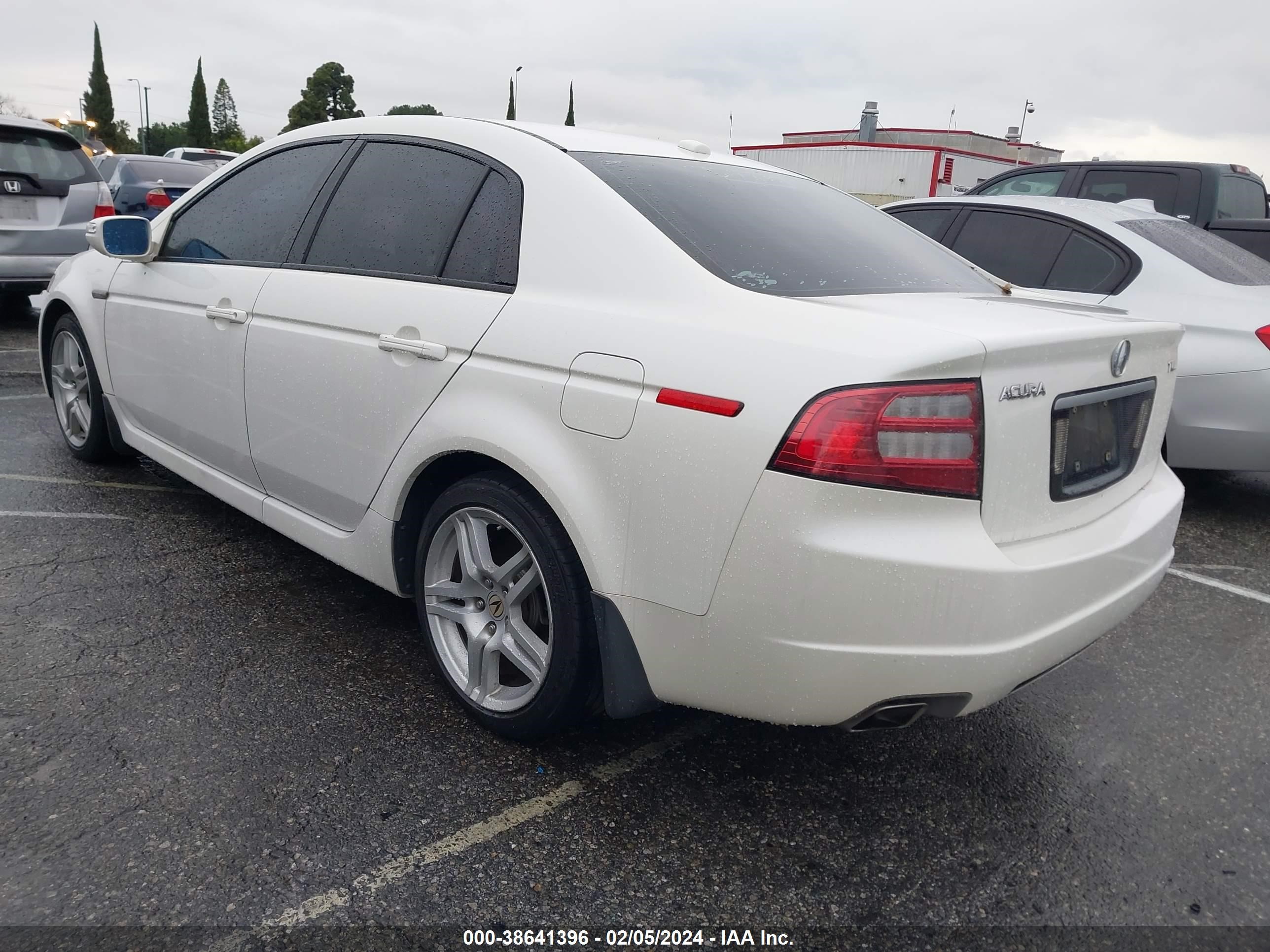 Photo 2 VIN: 19UUA66228A035172 - ACURA TL 