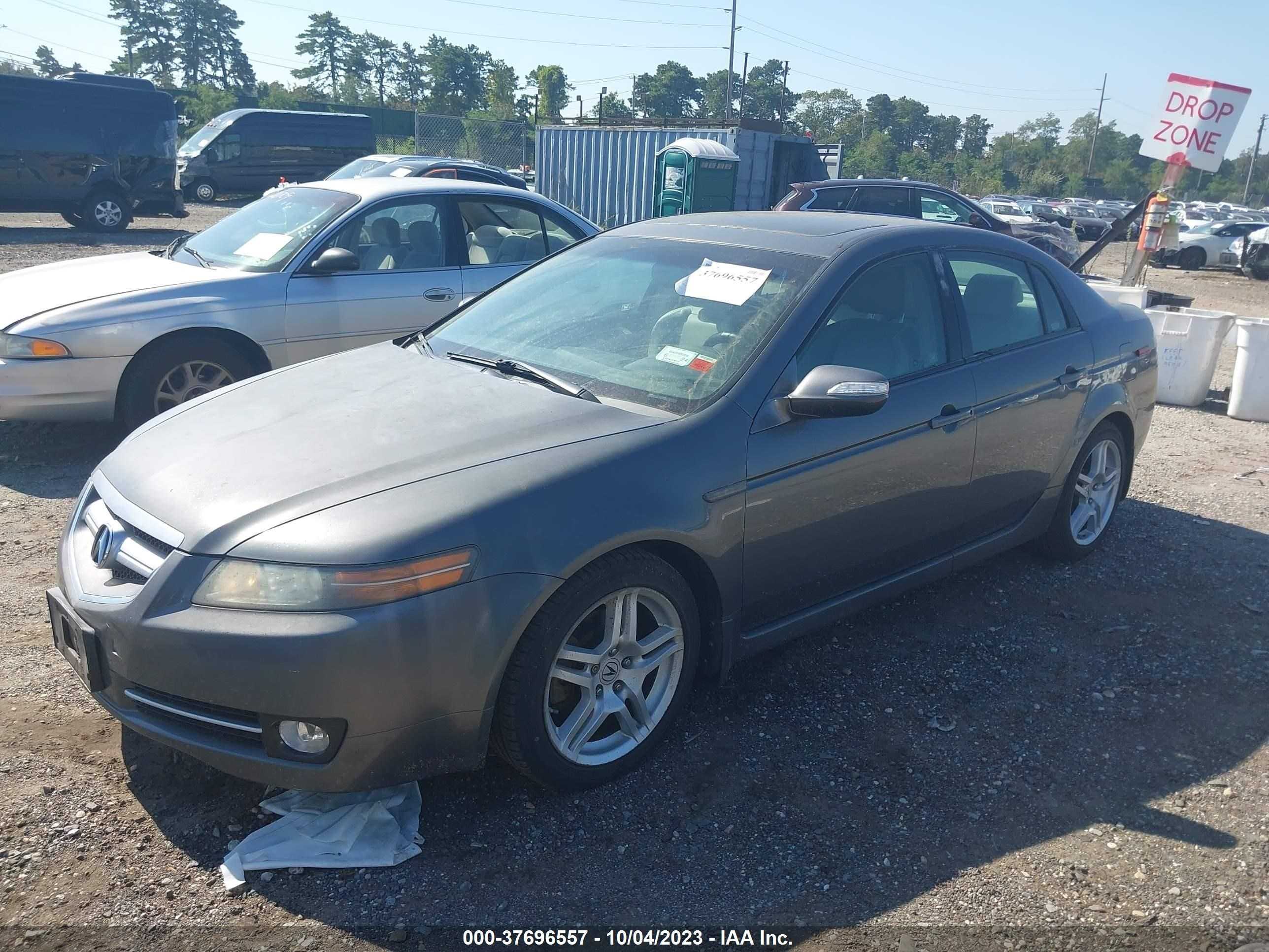 Photo 1 VIN: 19UUA66228A049203 - ACURA TL 