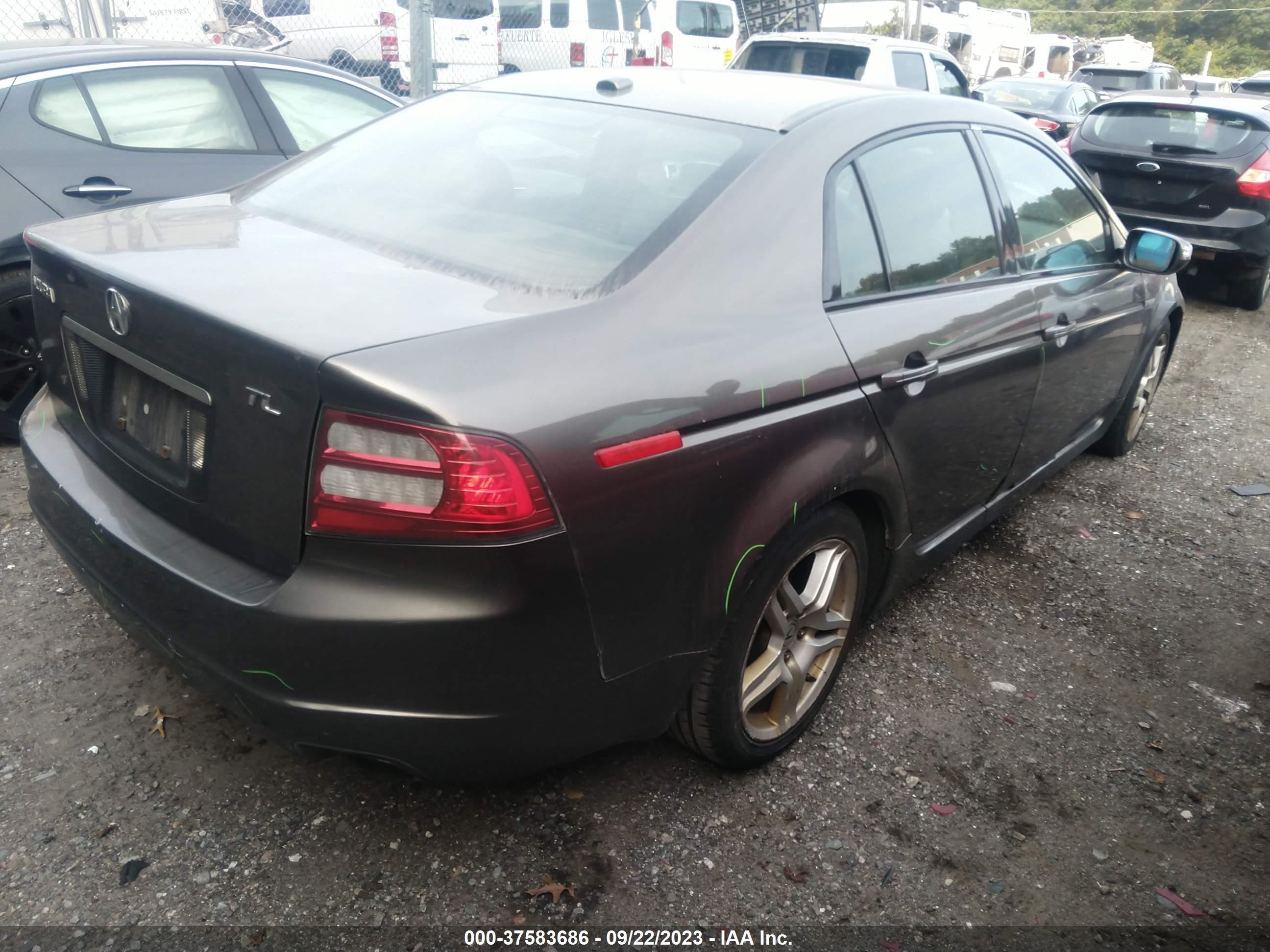 Photo 3 VIN: 19UUA66247A023586 - ACURA TL 