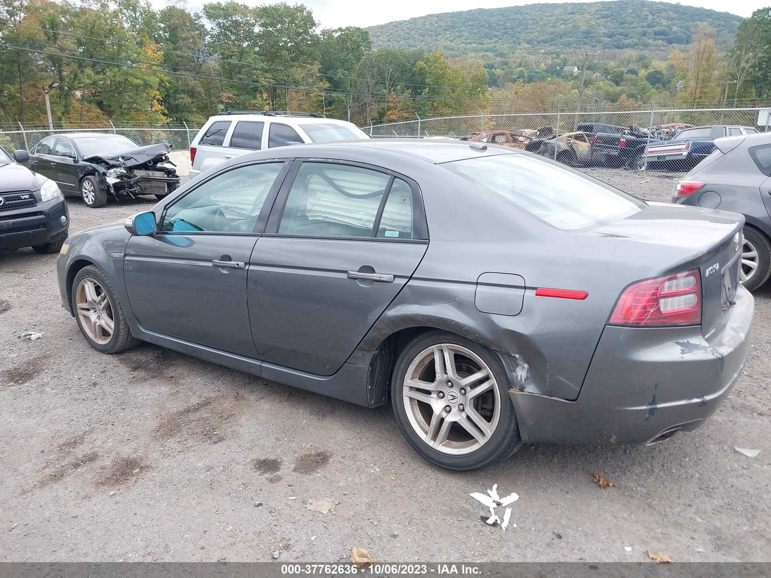 Photo 5 VIN: 19UUA66248A002612 - ACURA TL 