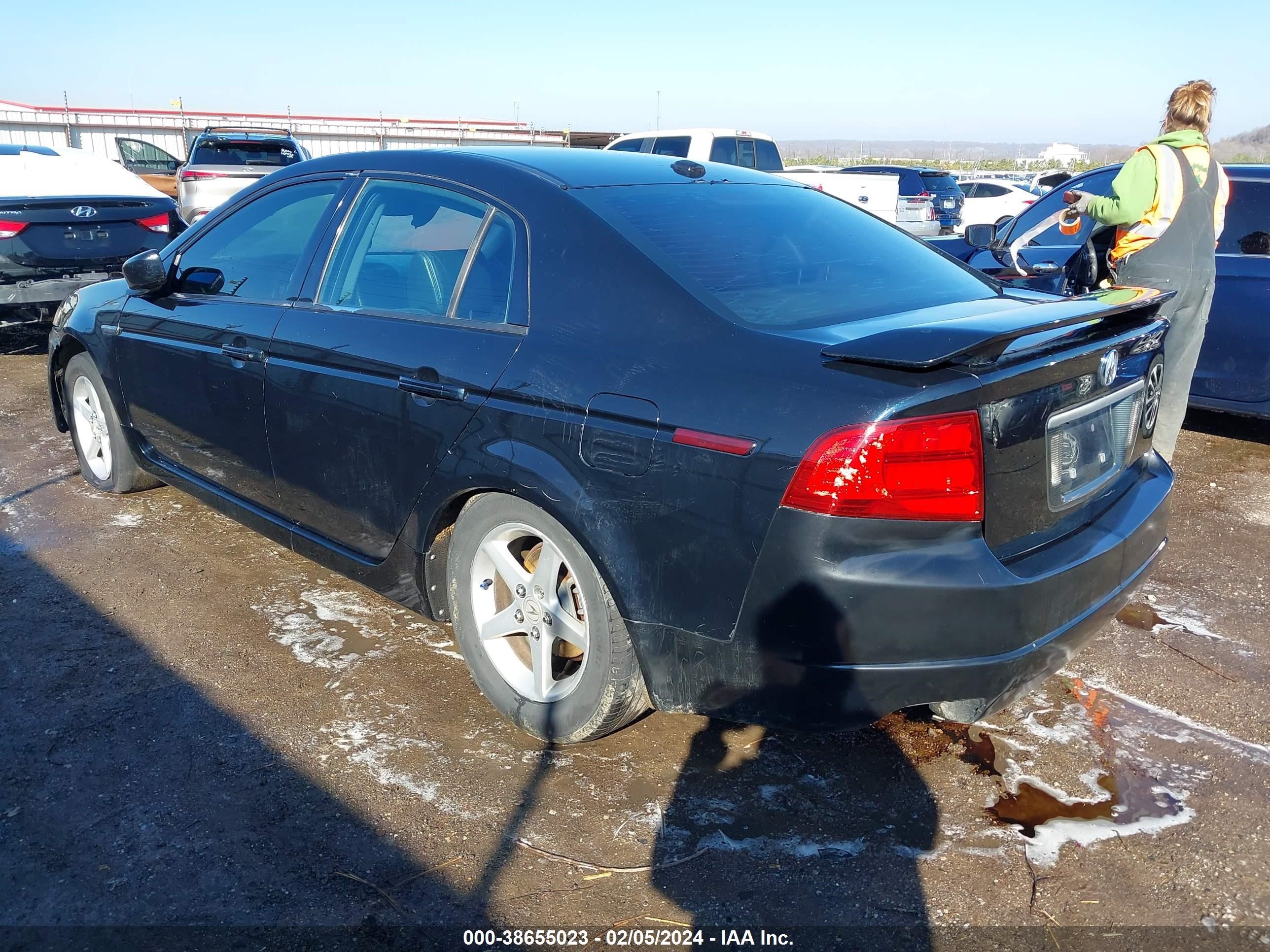 Photo 2 VIN: 19UUA66254A068015 - ACURA TL 