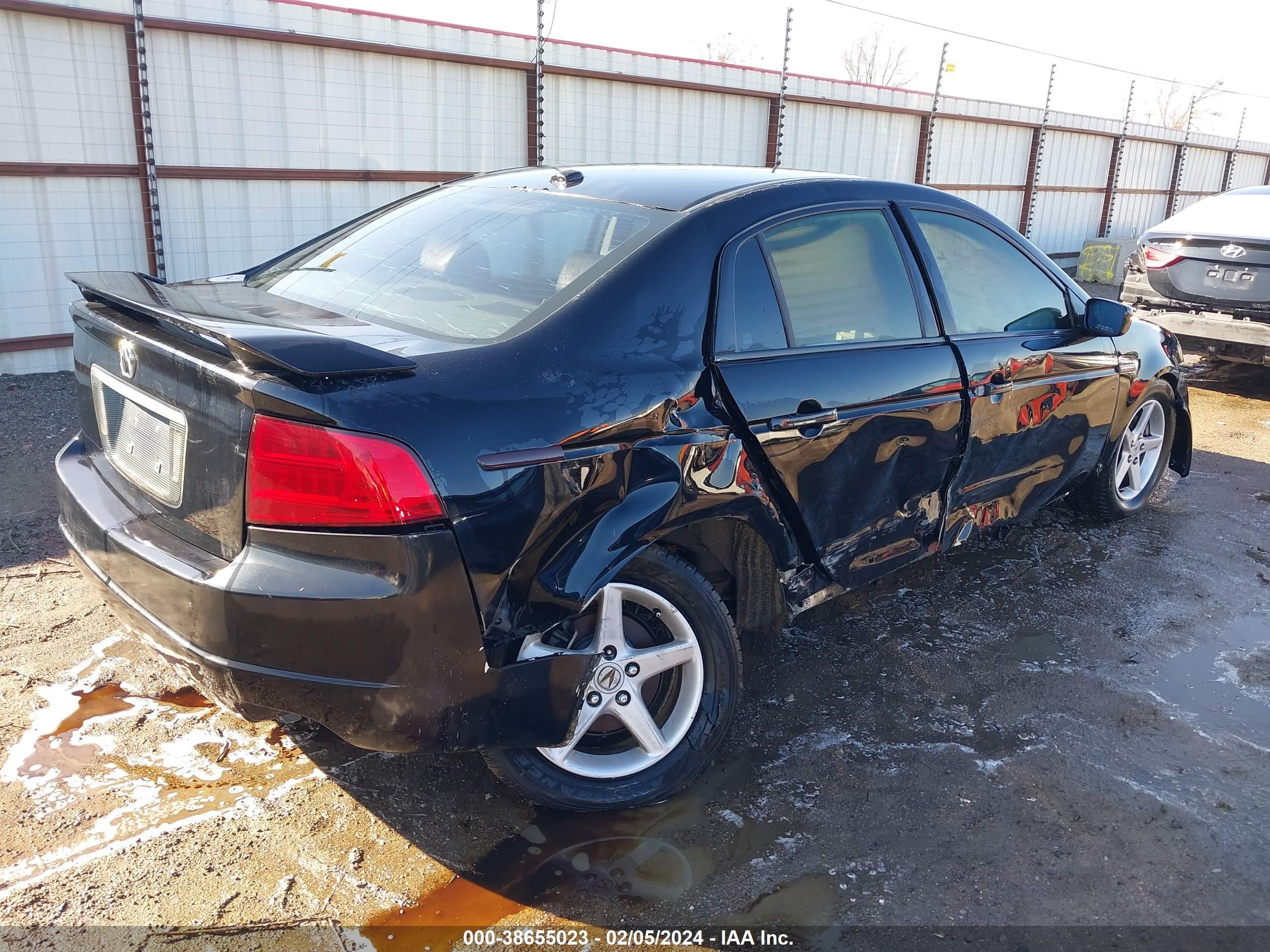 Photo 3 VIN: 19UUA66254A068015 - ACURA TL 