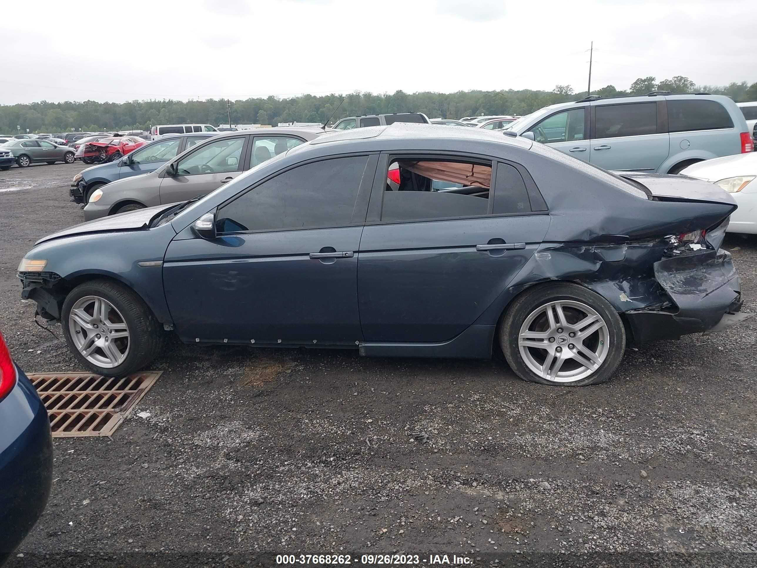 Photo 13 VIN: 19UUA66257A017912 - ACURA TL 