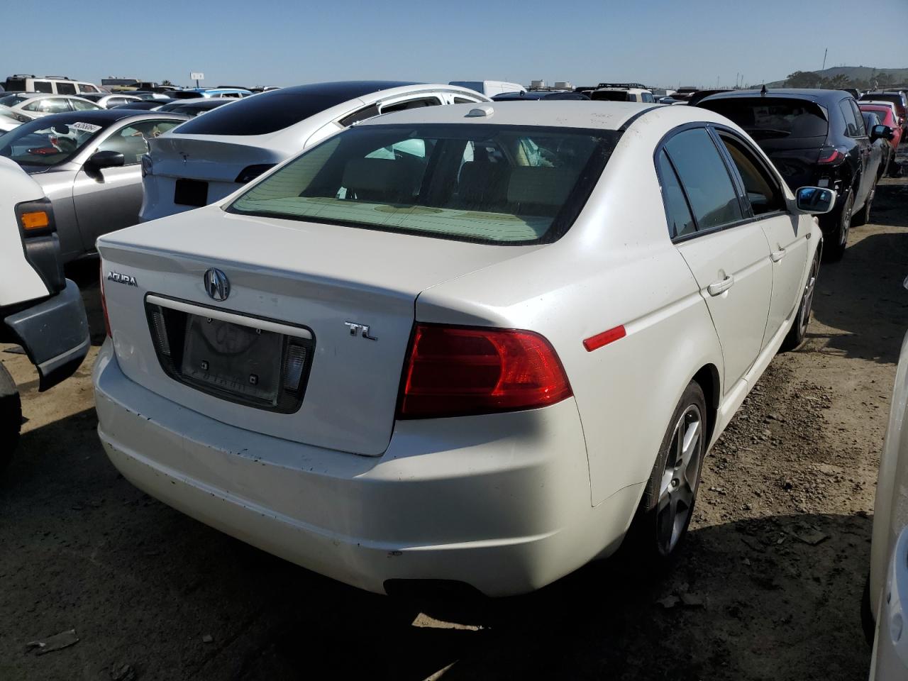 Photo 2 VIN: 19UUA66264A021351 - ACURA TL 