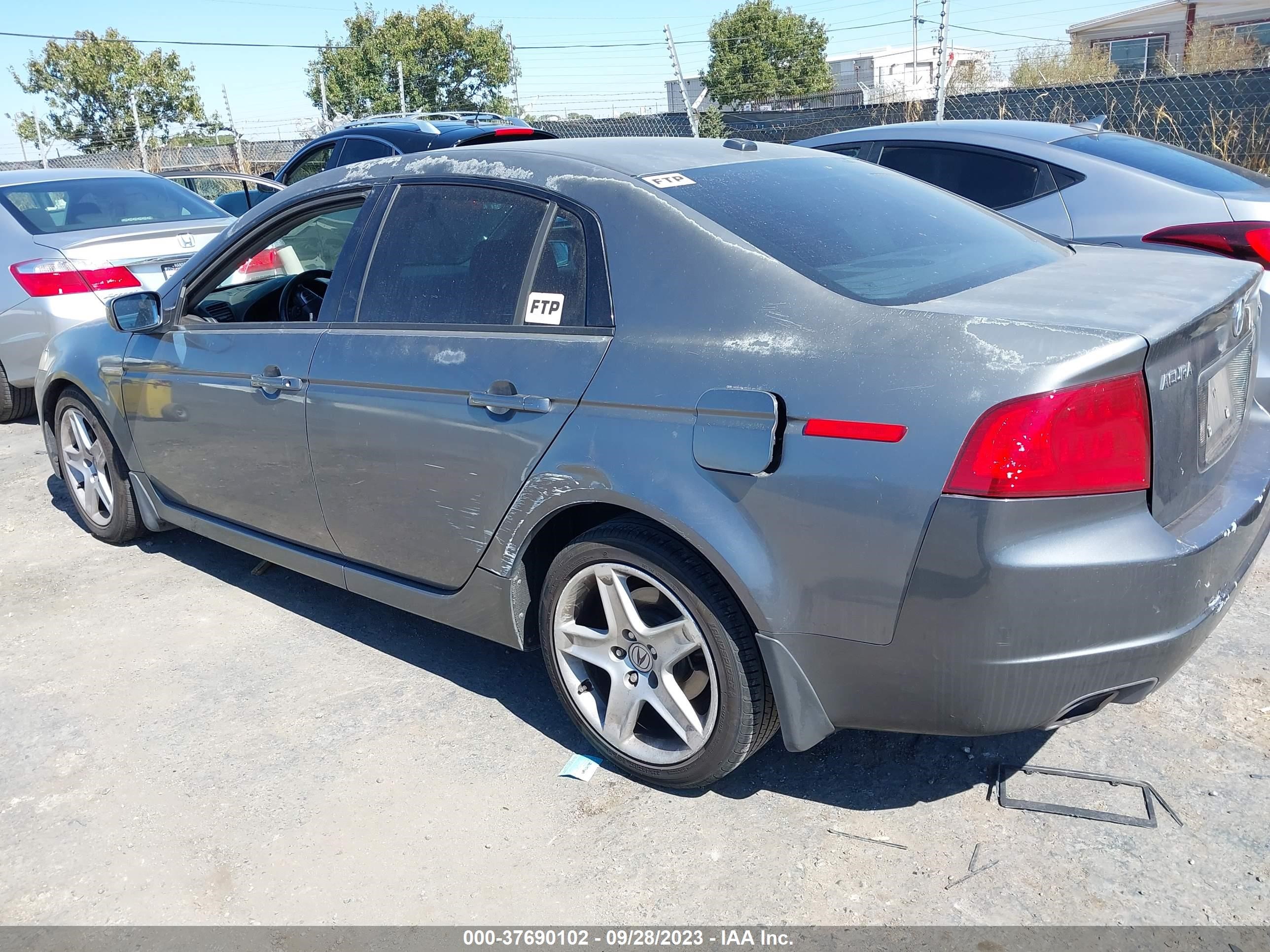 Photo 2 VIN: 19UUA66264A065799 - ACURA TL 