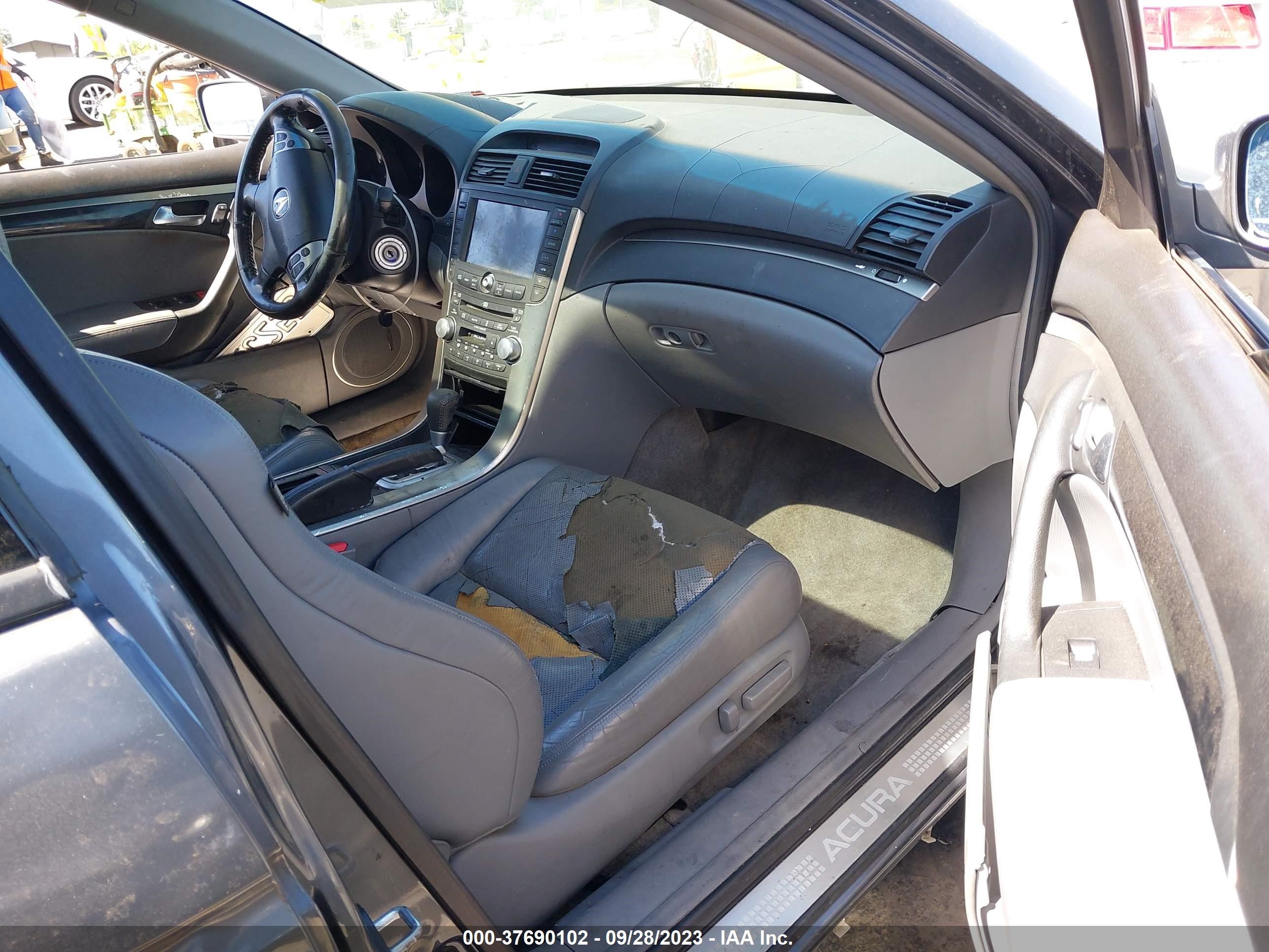 Photo 4 VIN: 19UUA66264A065799 - ACURA TL 