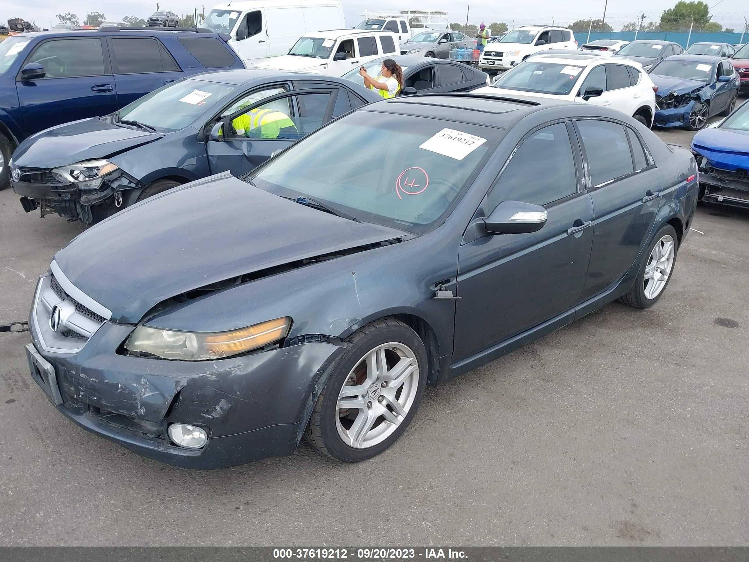 Photo 1 VIN: 19UUA66267A025825 - ACURA TL 