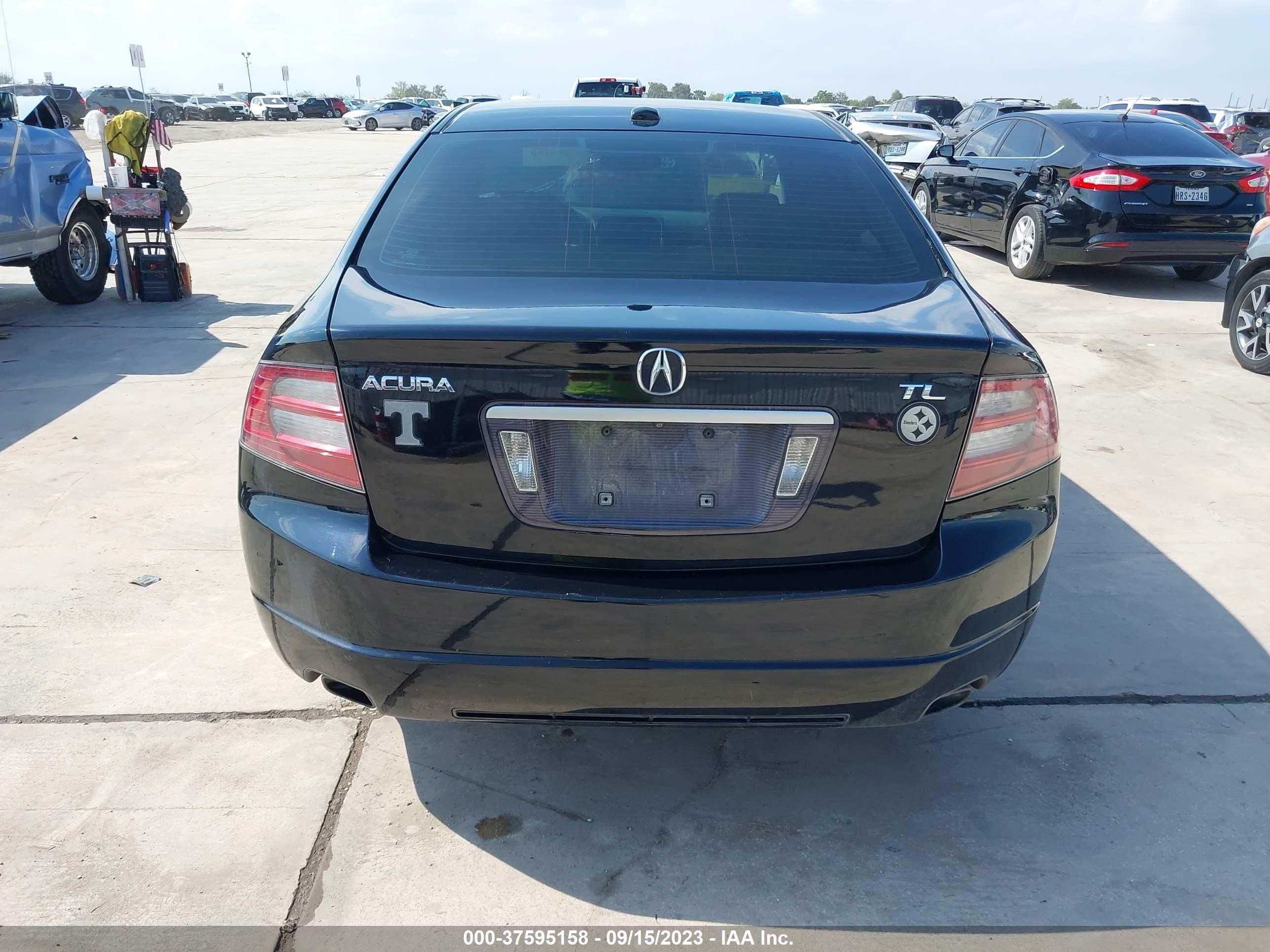 Photo 15 VIN: 19UUA66267A027445 - ACURA TL 