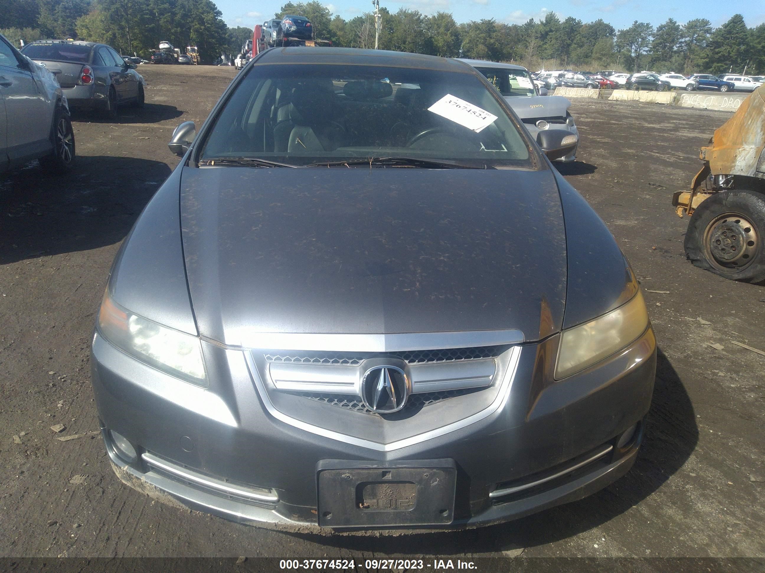 Photo 11 VIN: 19UUA66268A040388 - ACURA TL 