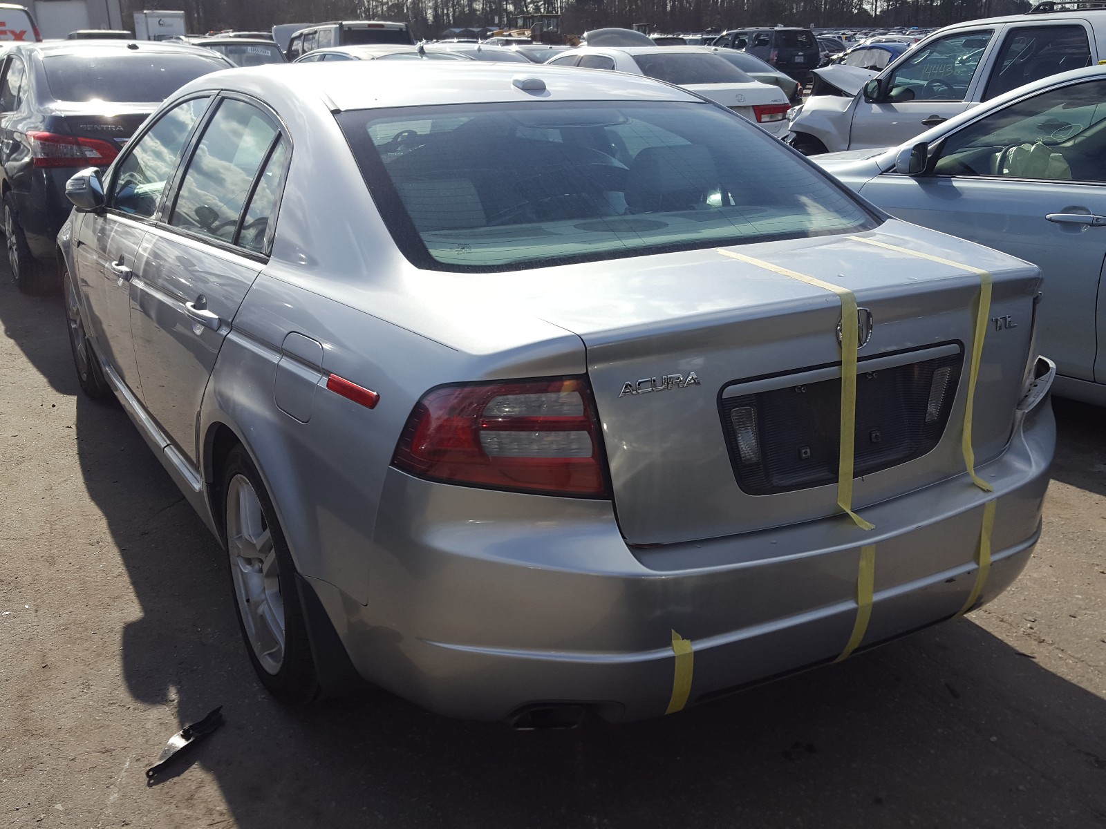 Photo 2 VIN: 19UUA66268A050189 - ACURA TL 