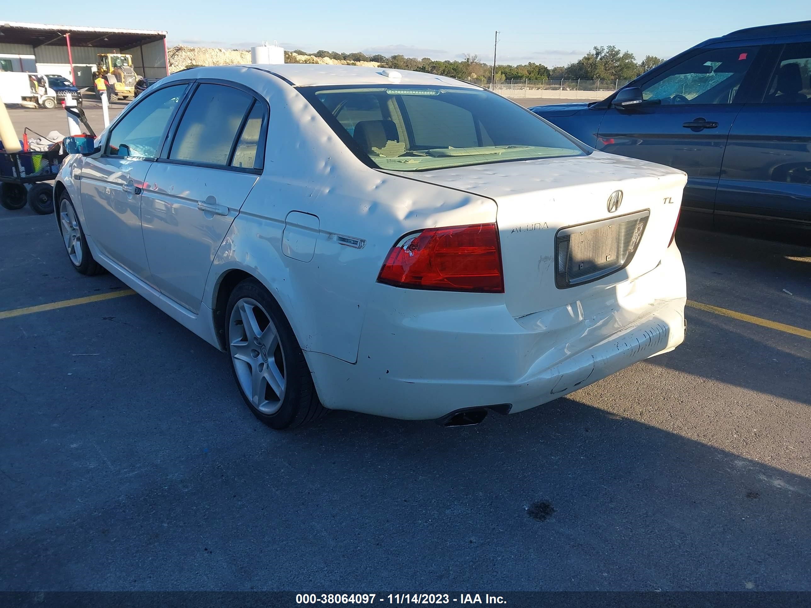 Photo 2 VIN: 19UUA66274A073636 - ACURA TL 