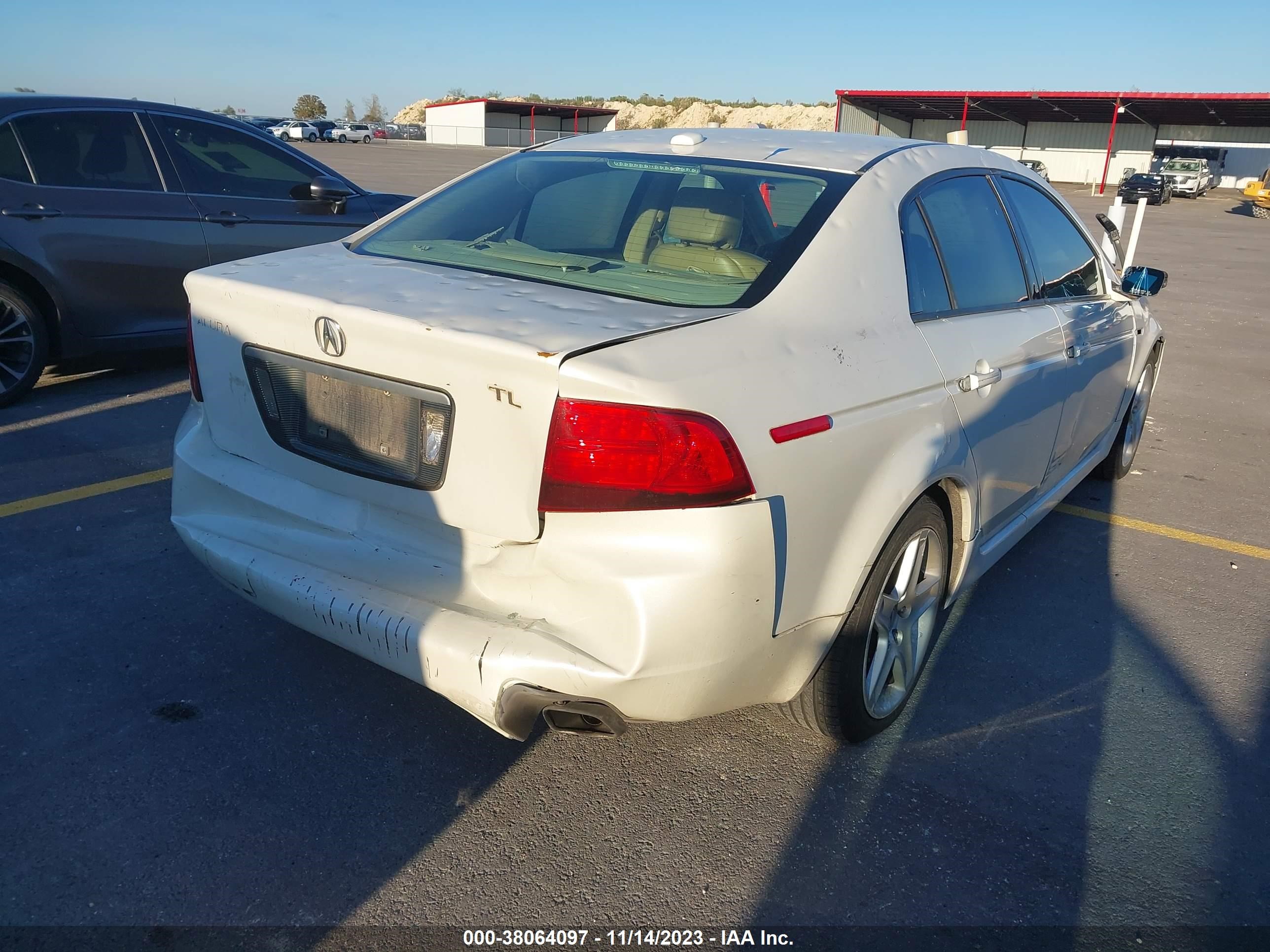 Photo 3 VIN: 19UUA66274A073636 - ACURA TL 