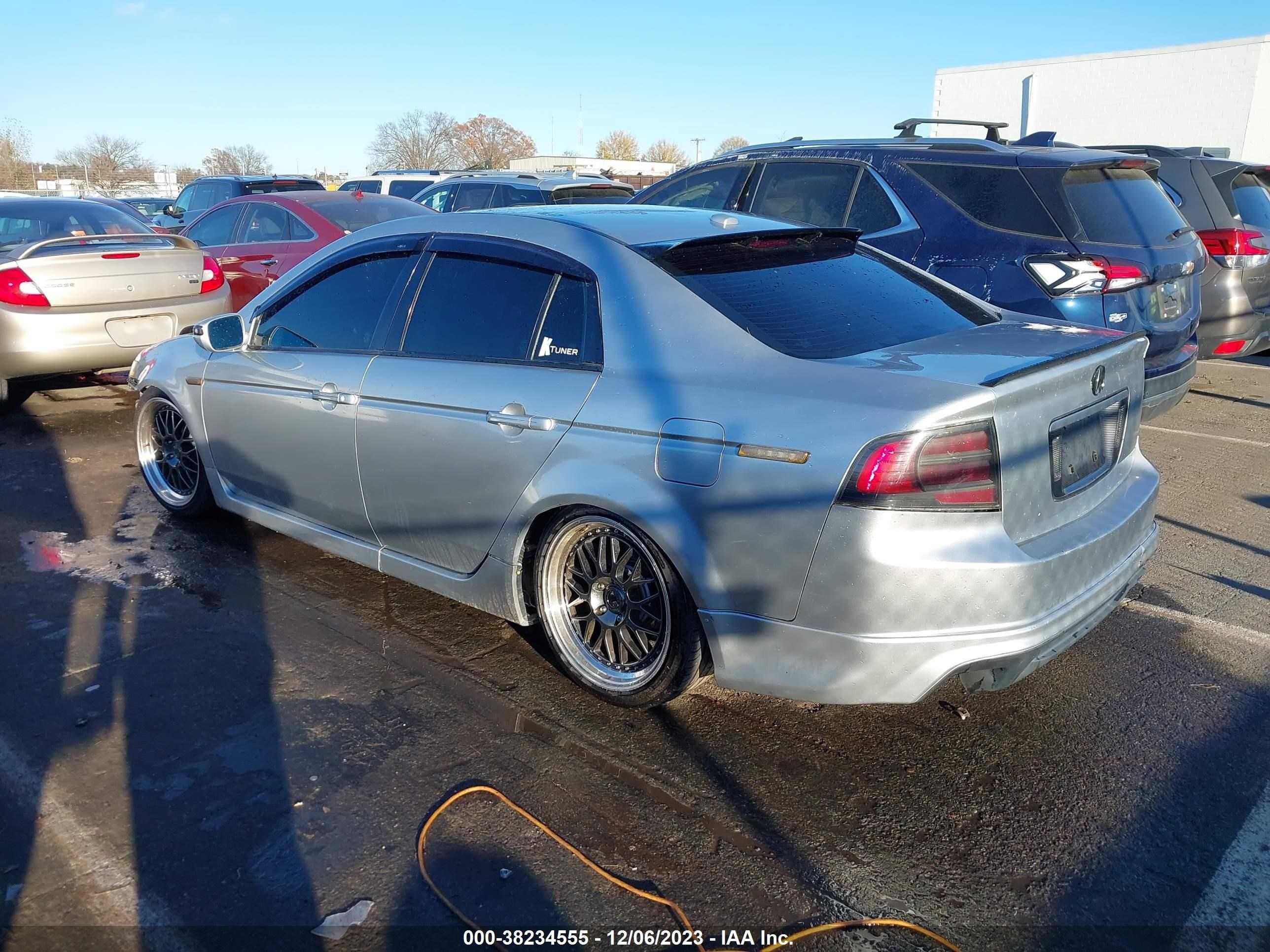 Photo 2 VIN: 19UUA66287A012266 - ACURA TL 